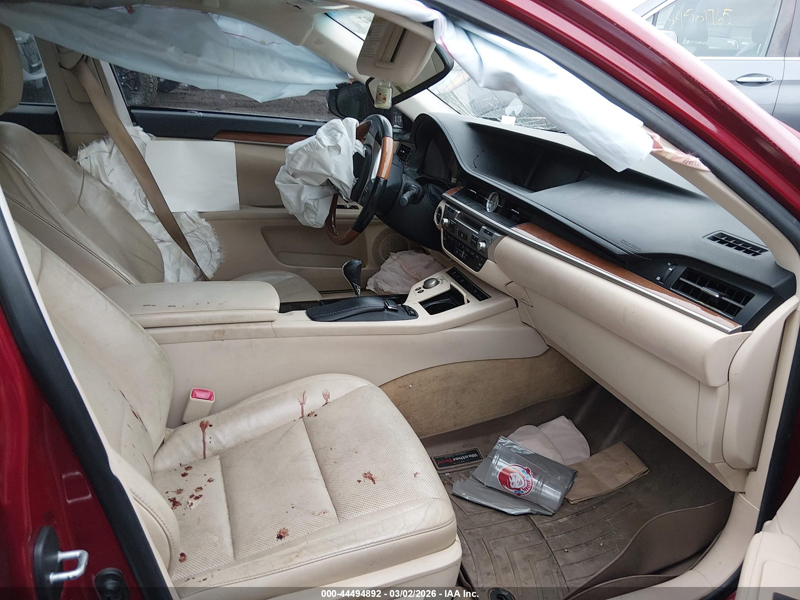 LEXUS ES image 5