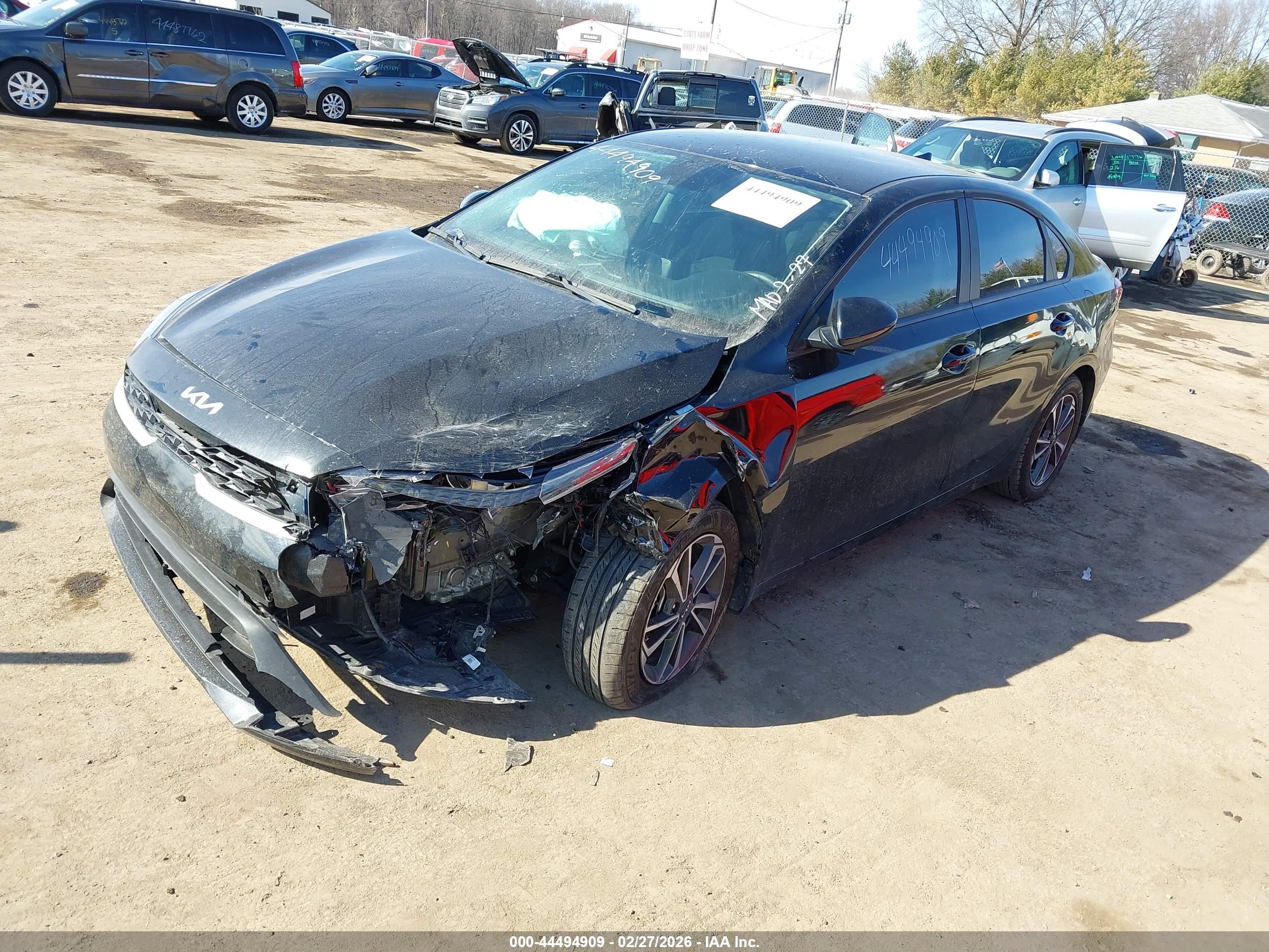 KIA FORTE image 2
