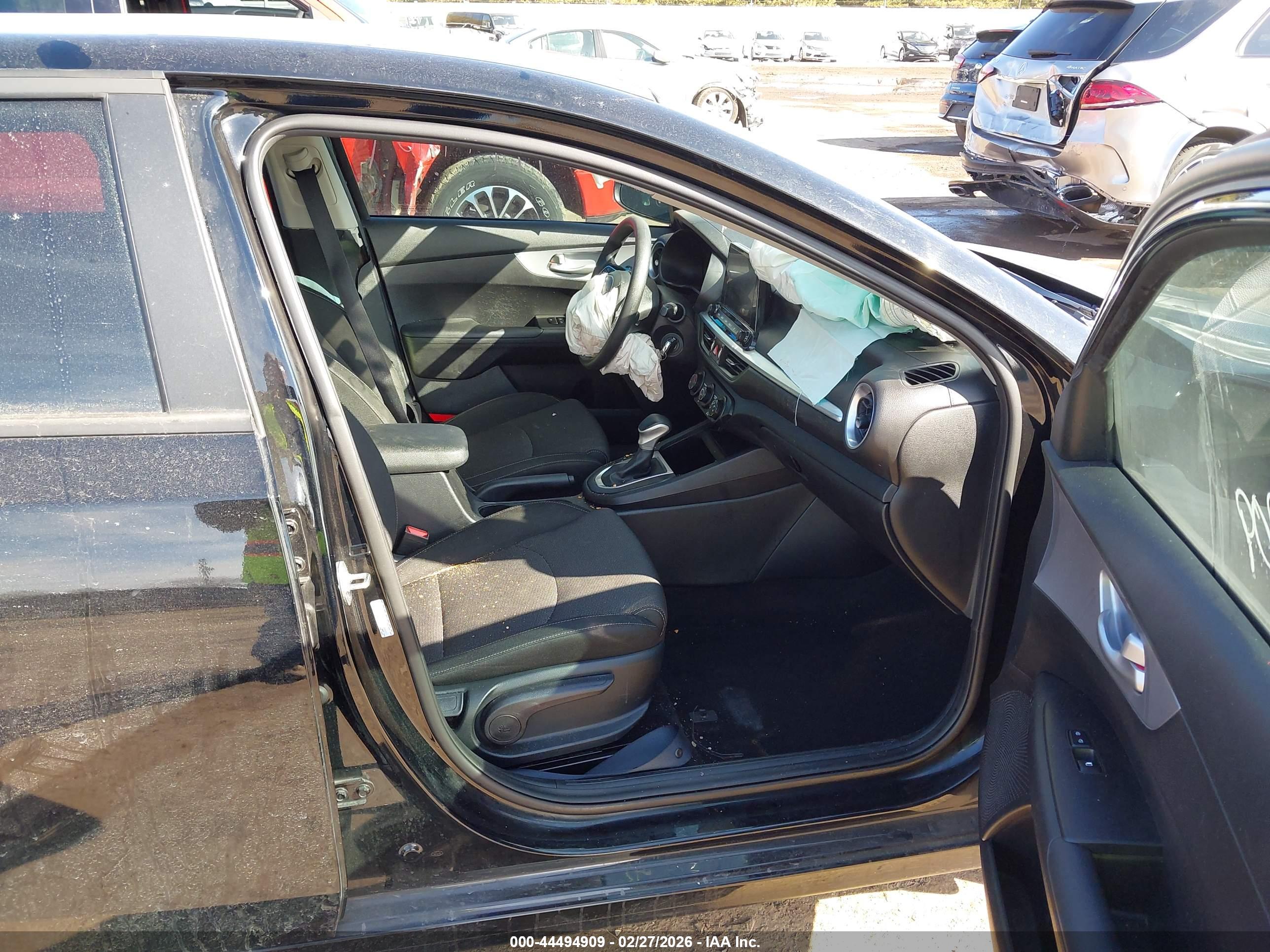 KIA FORTE image 5
