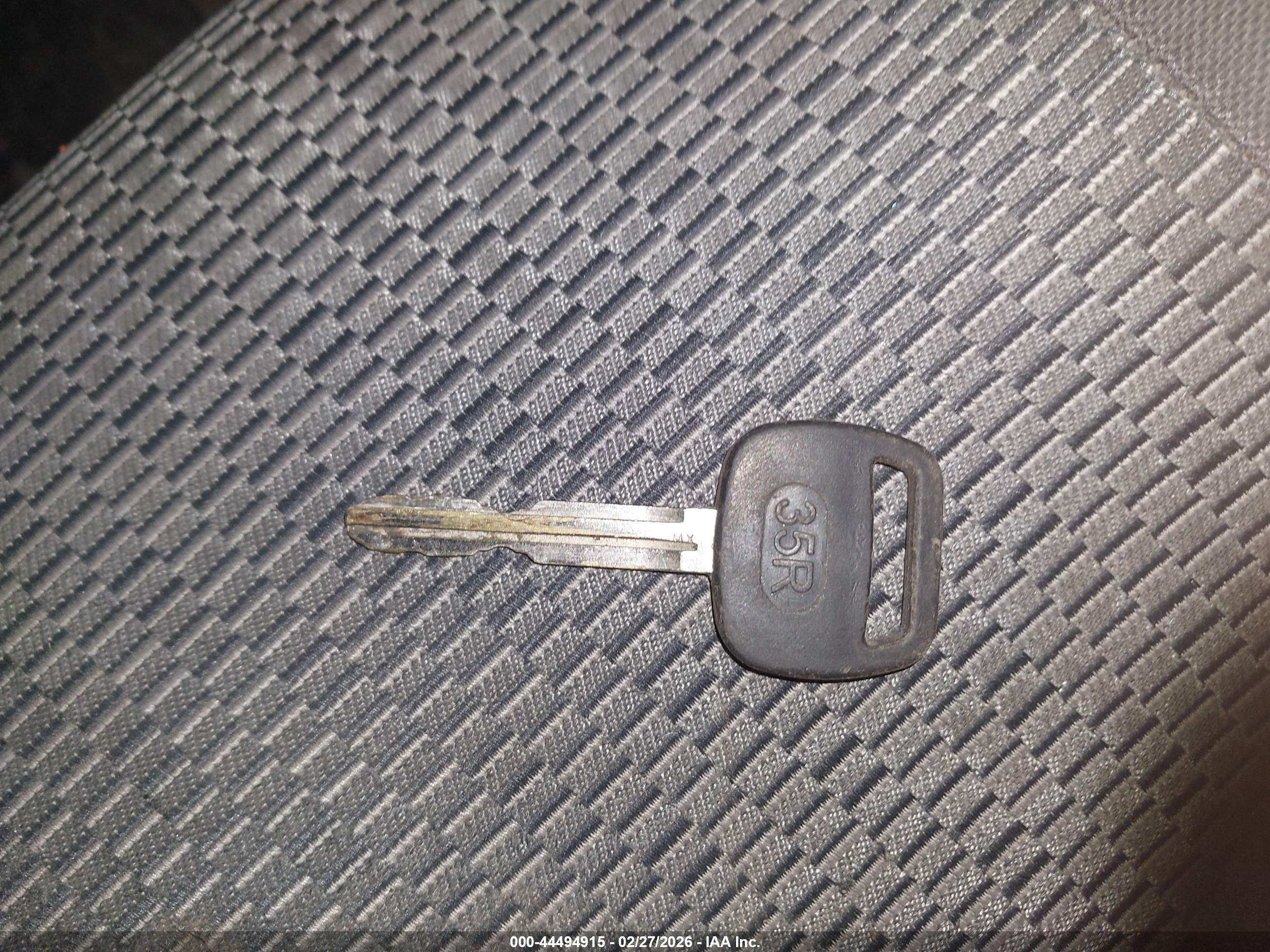 TOYOTA RAV4 image 11