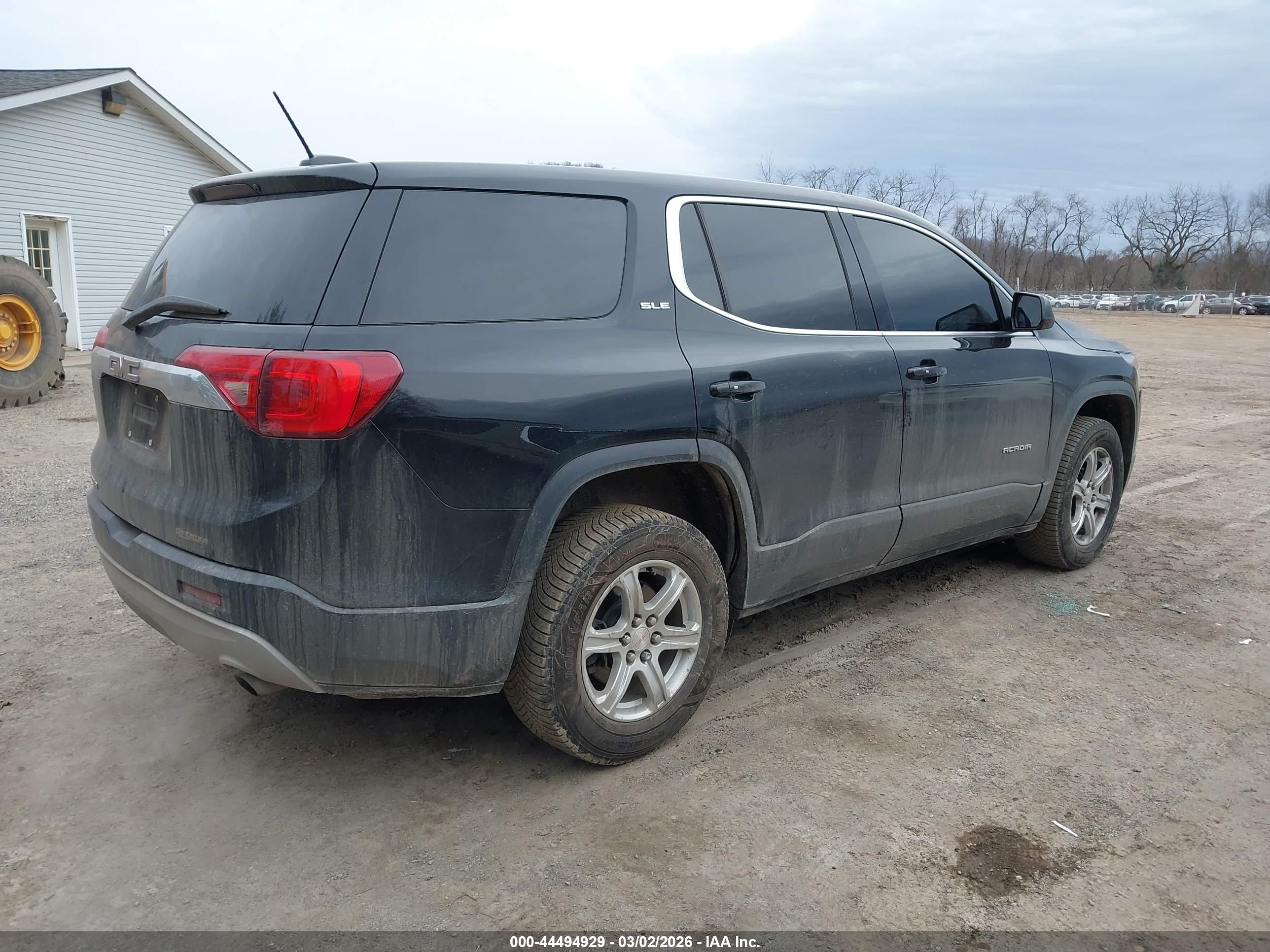 GMC ACADIA image 4
