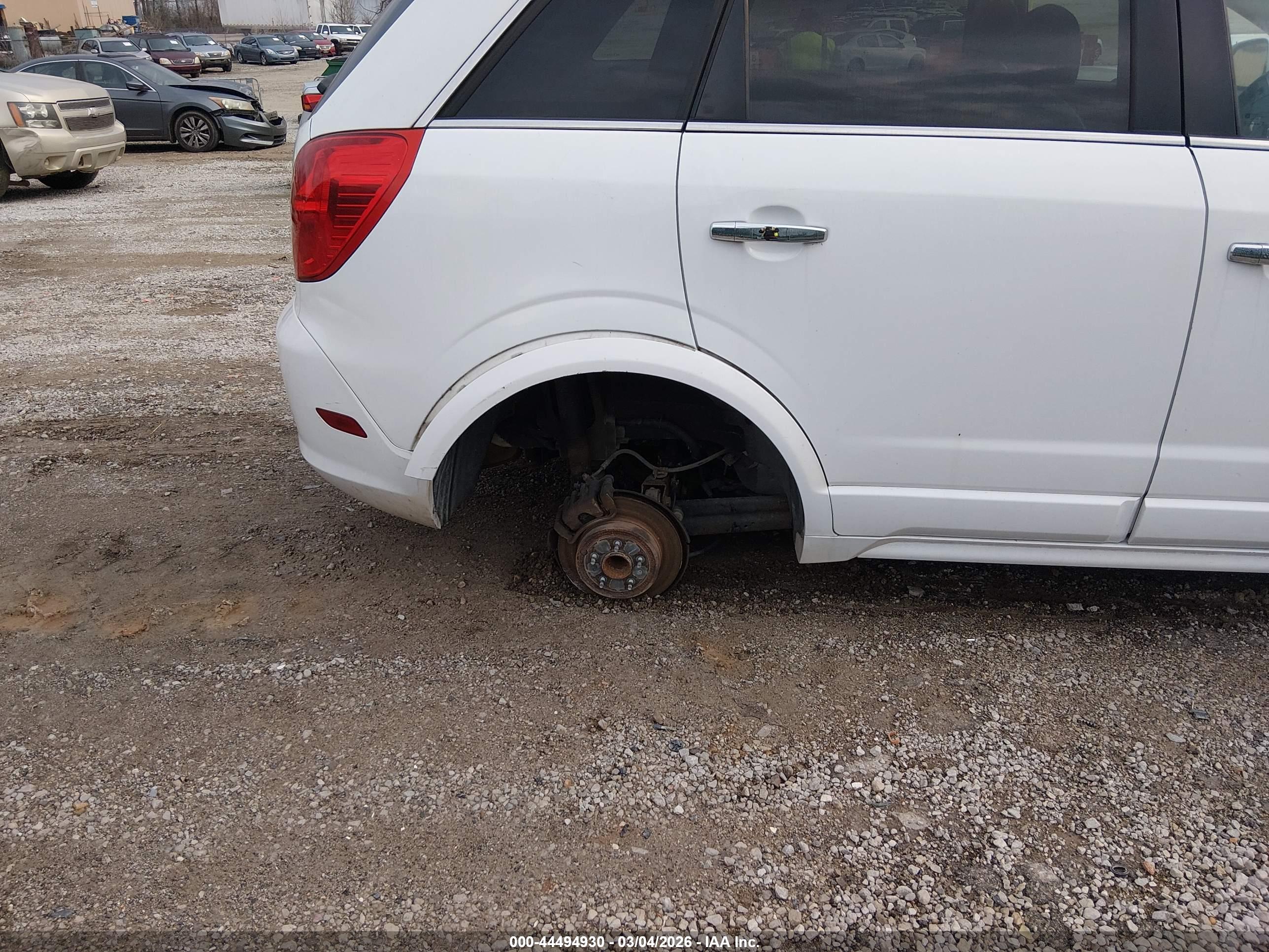 CHEVROLET CAPTIVA image 6