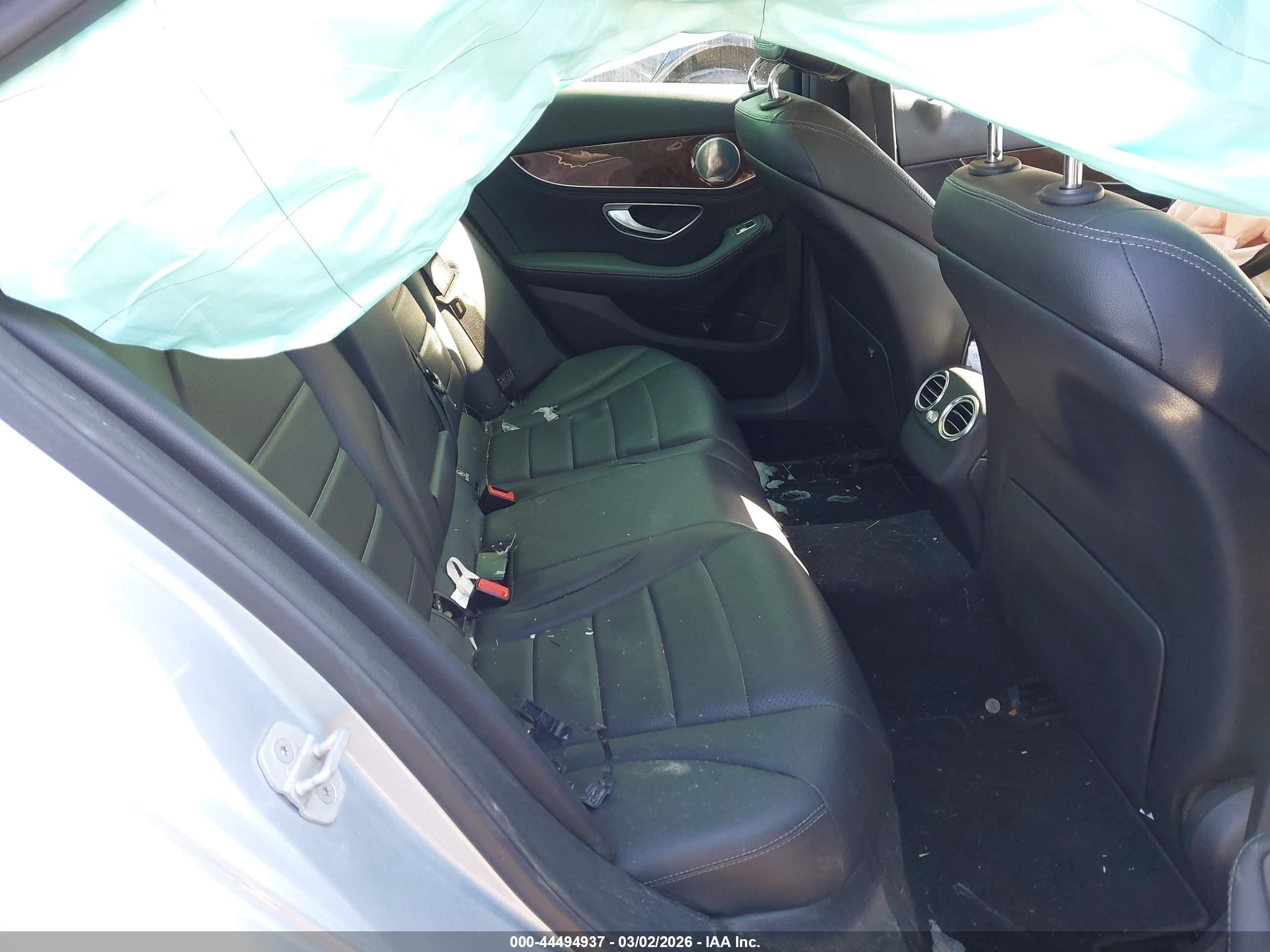 MERCEDES-BENZ C image 8