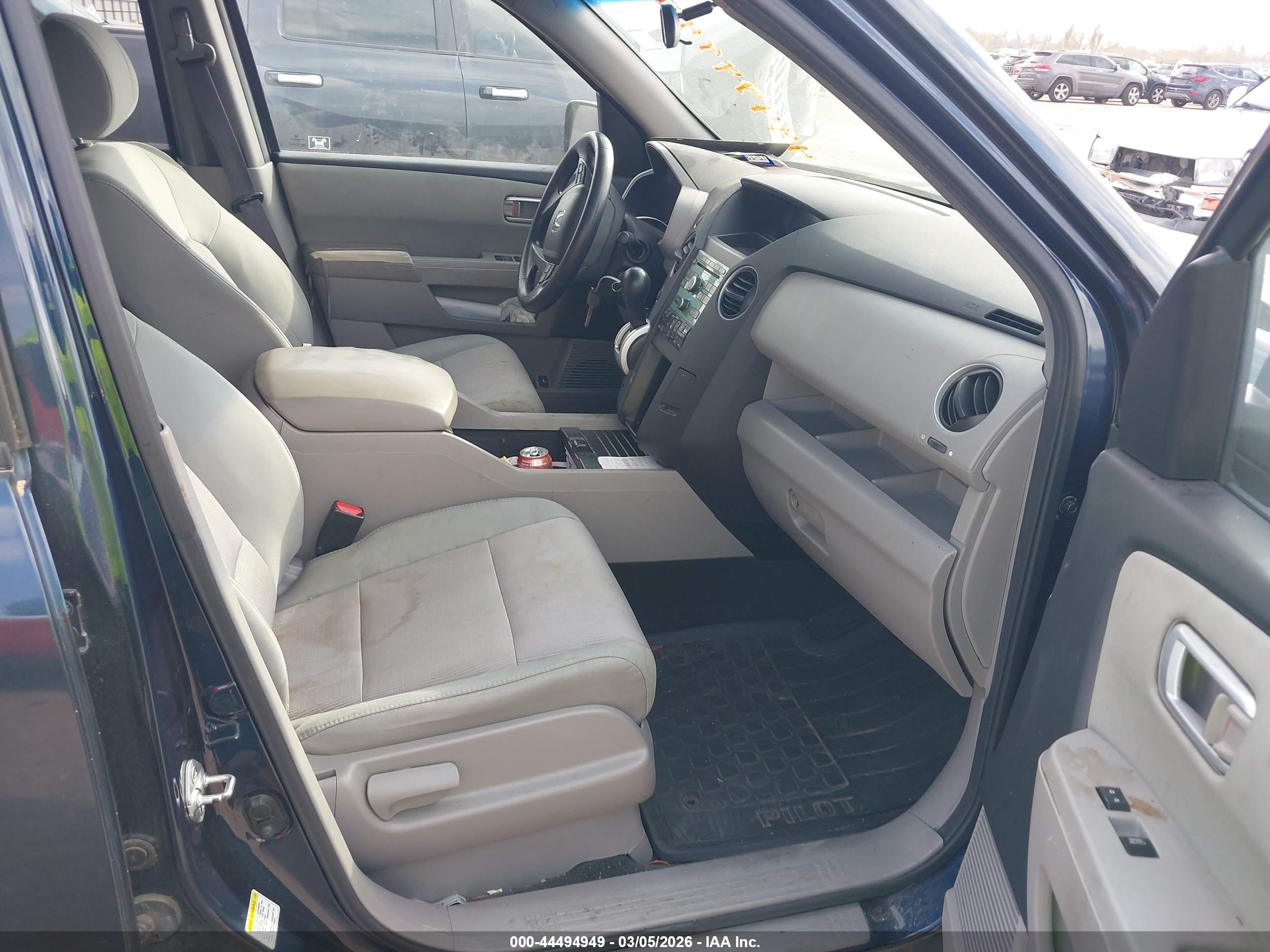 HONDA PILOT image 5