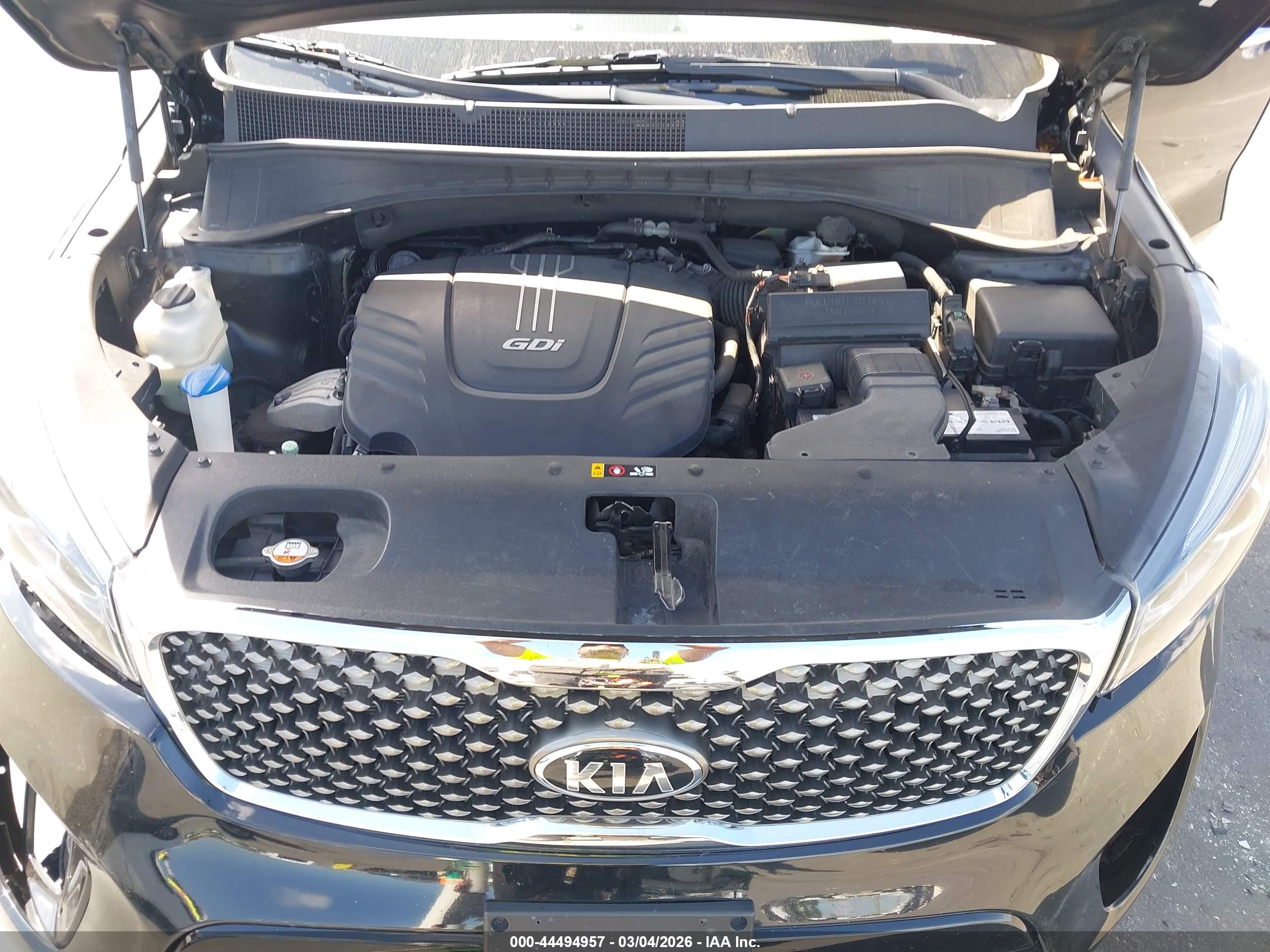 KIA SORENTO image 10