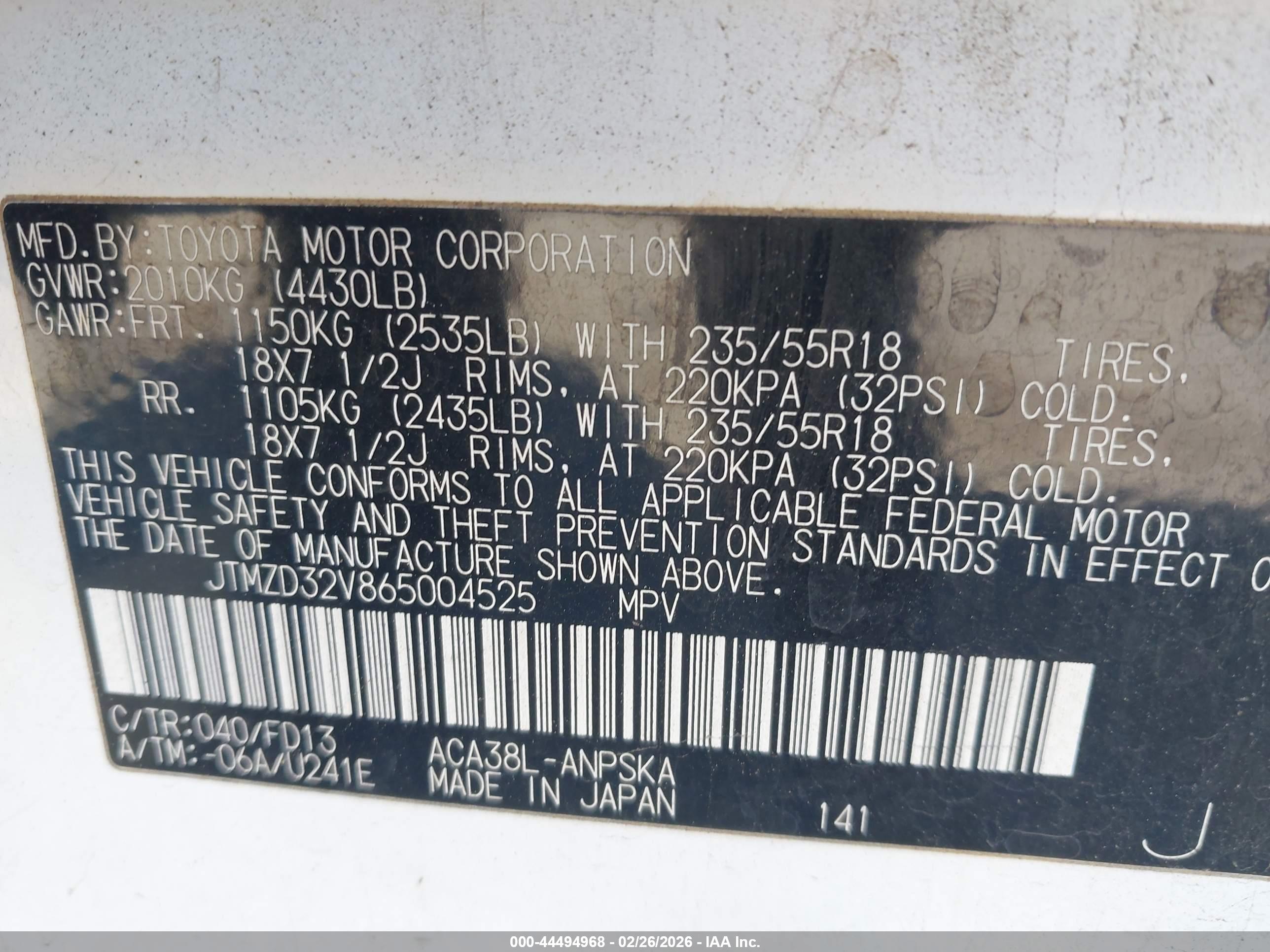 TOYOTA RAV4 image 9