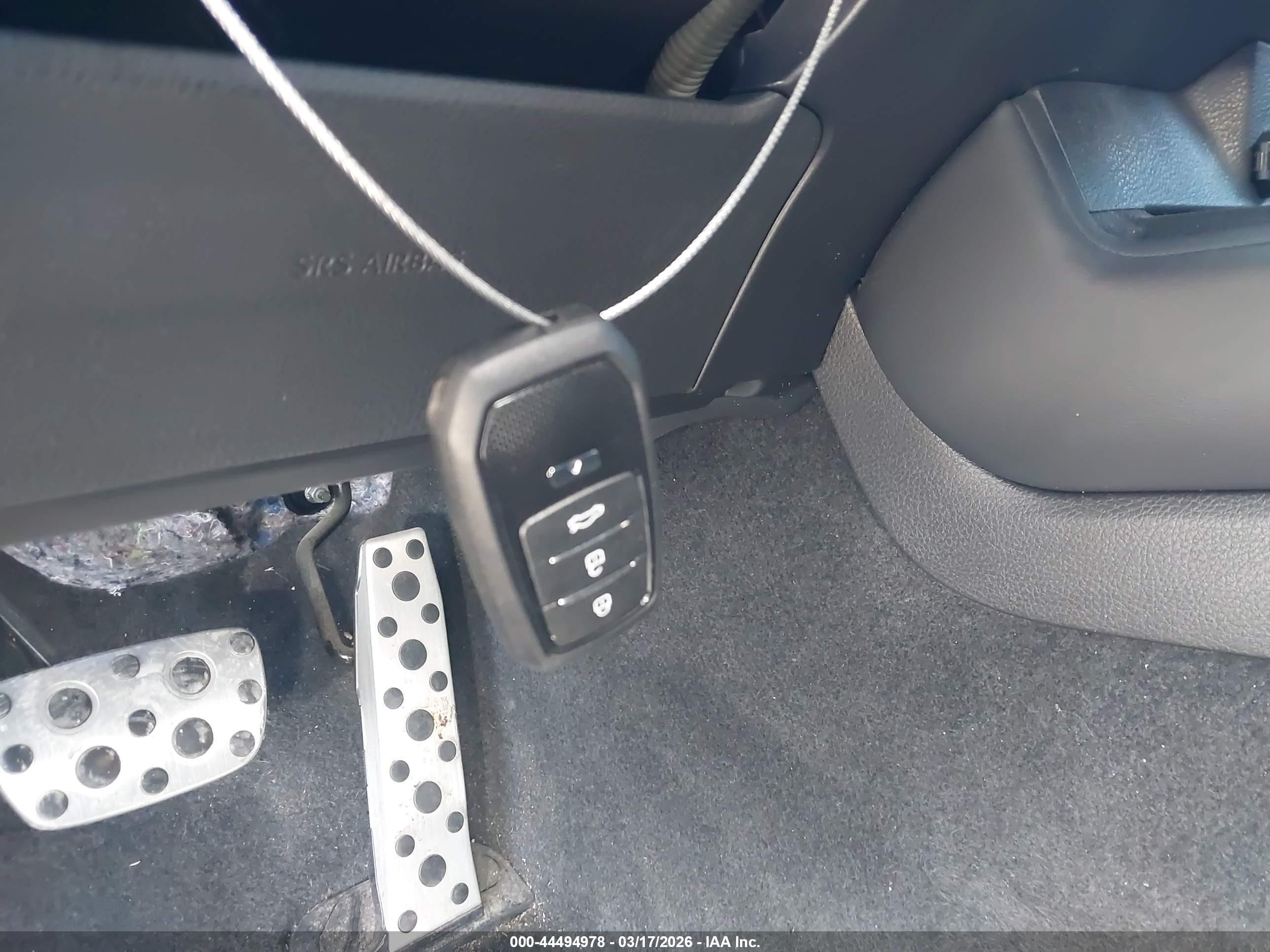 TOYOTA AVALON image 11