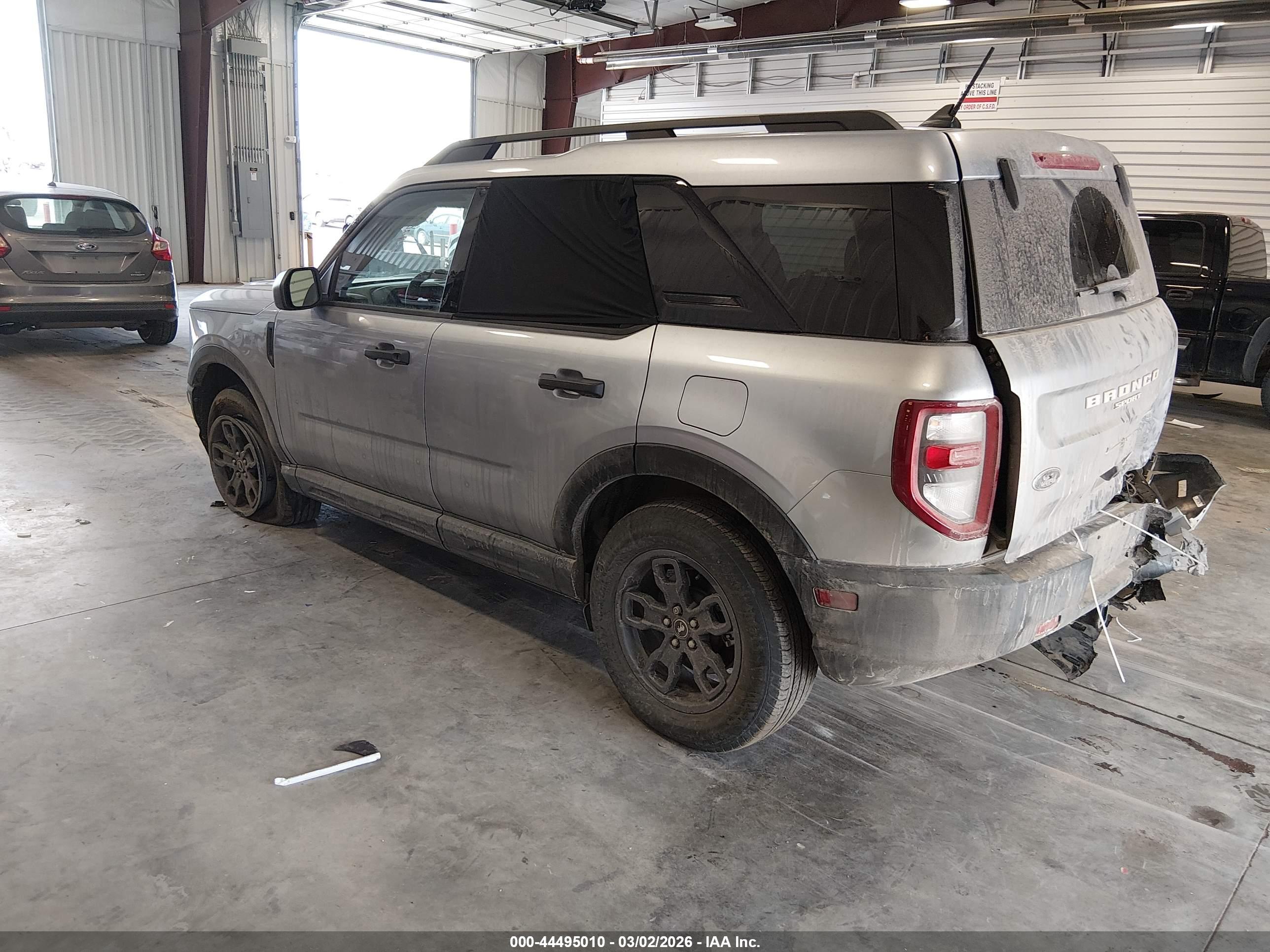 FORD BRONCO image 3