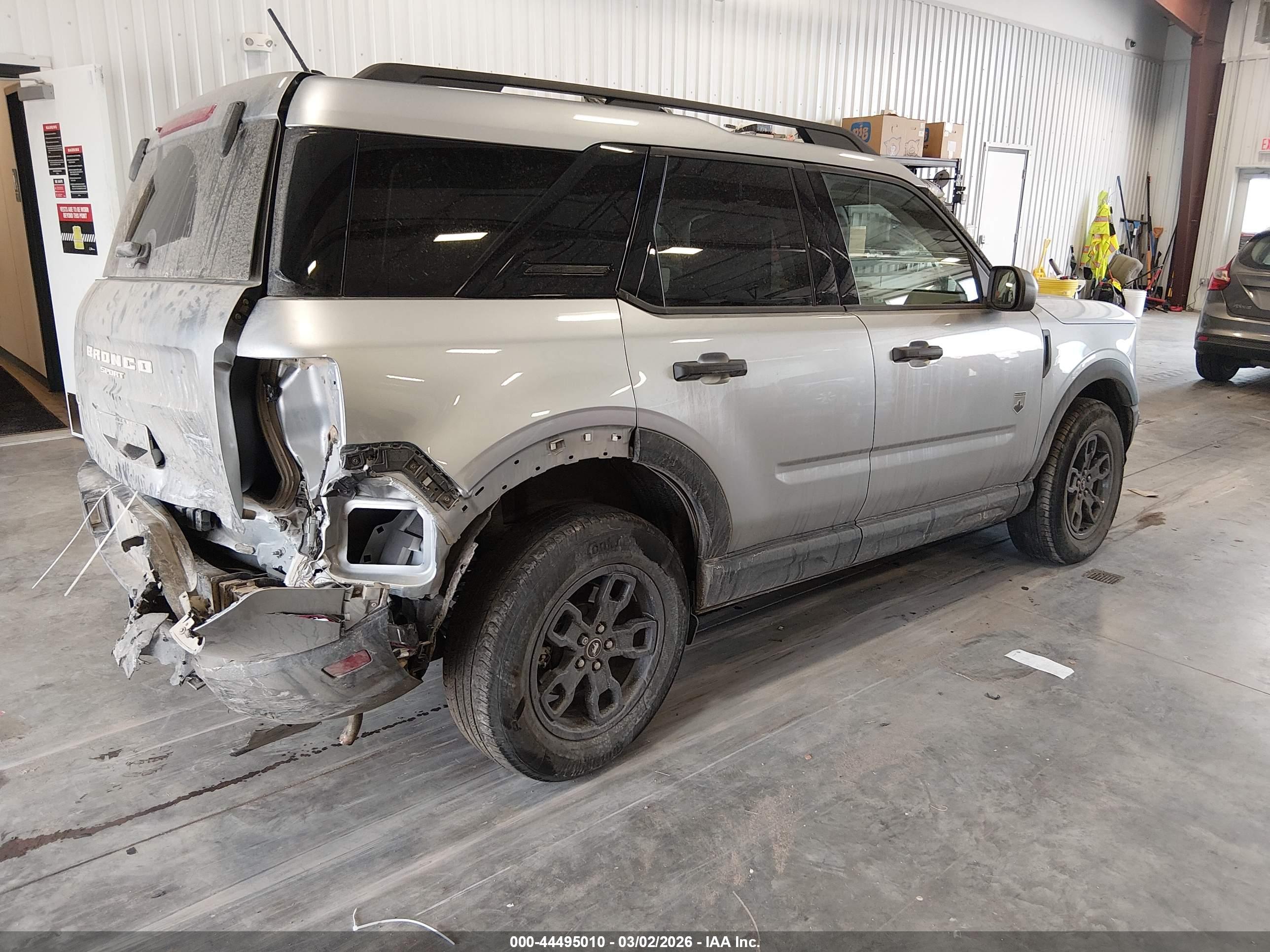FORD BRONCO image 4