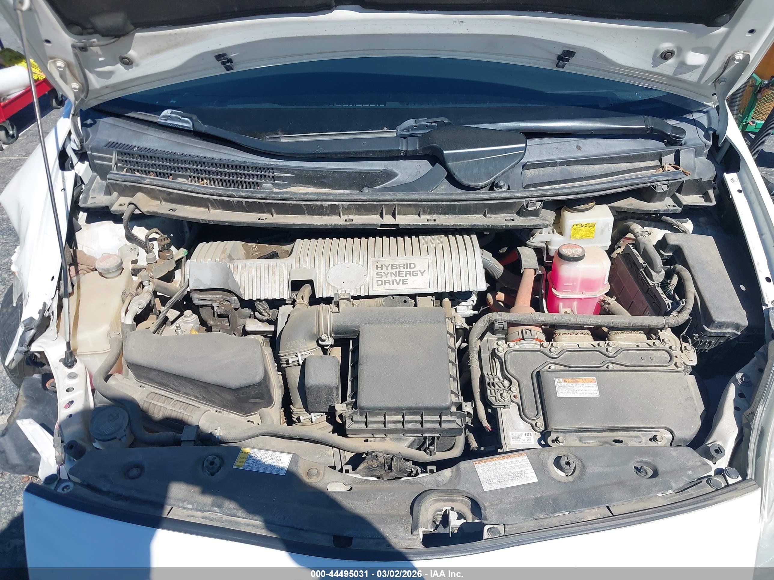 TOYOTA PRIUS image 10