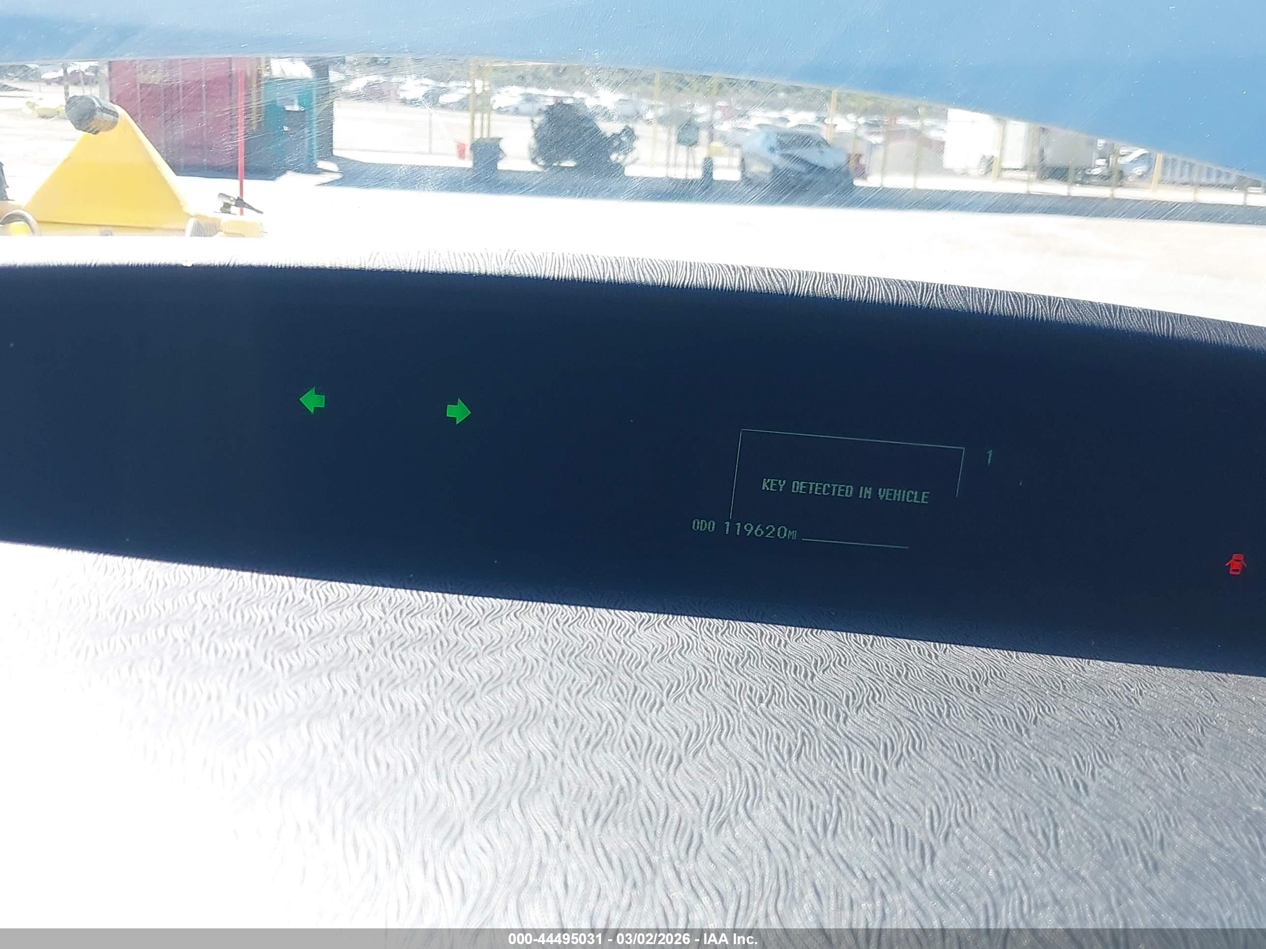 TOYOTA PRIUS image 7