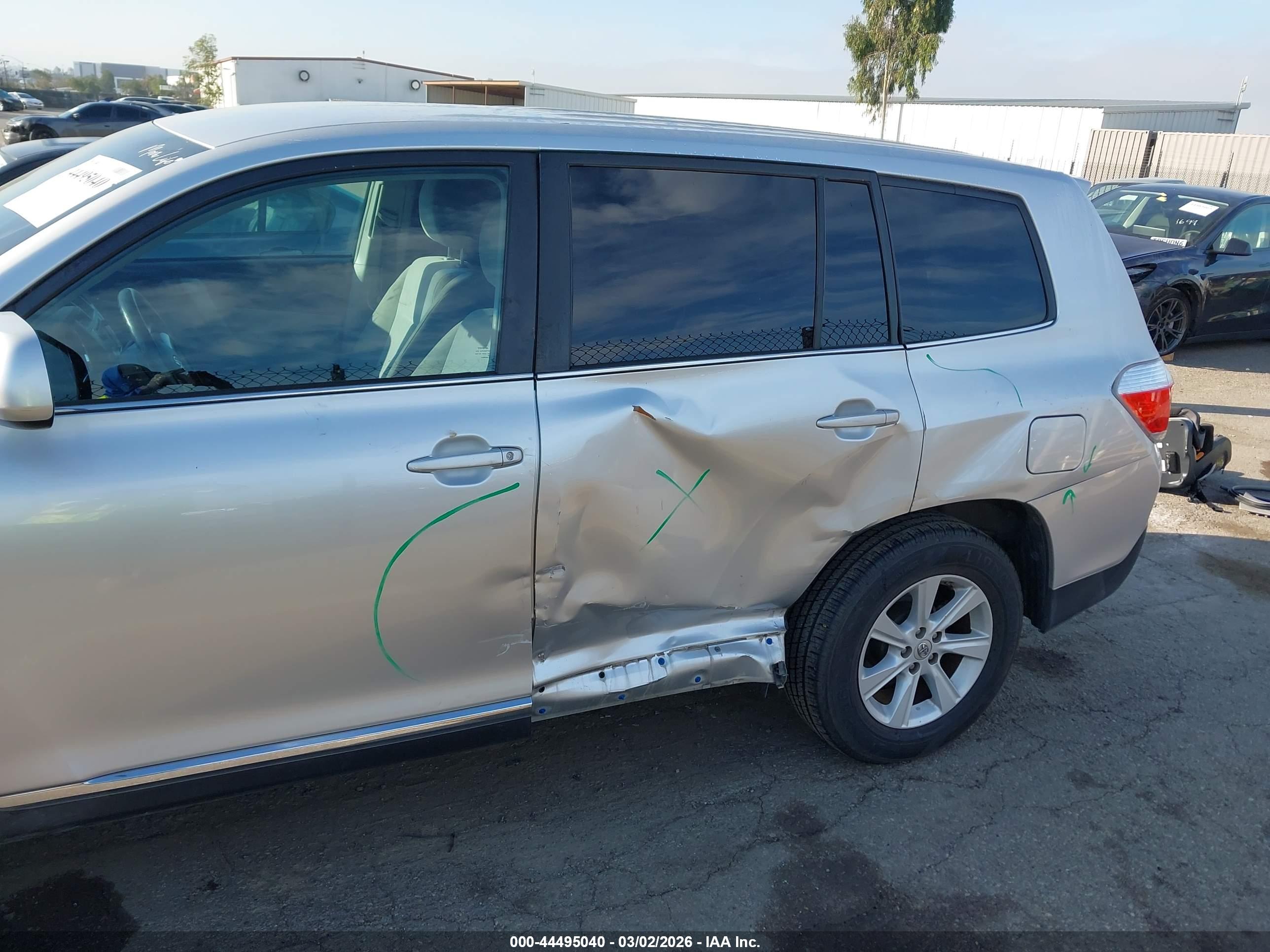 TOYOTA HIGHLANDER image 6