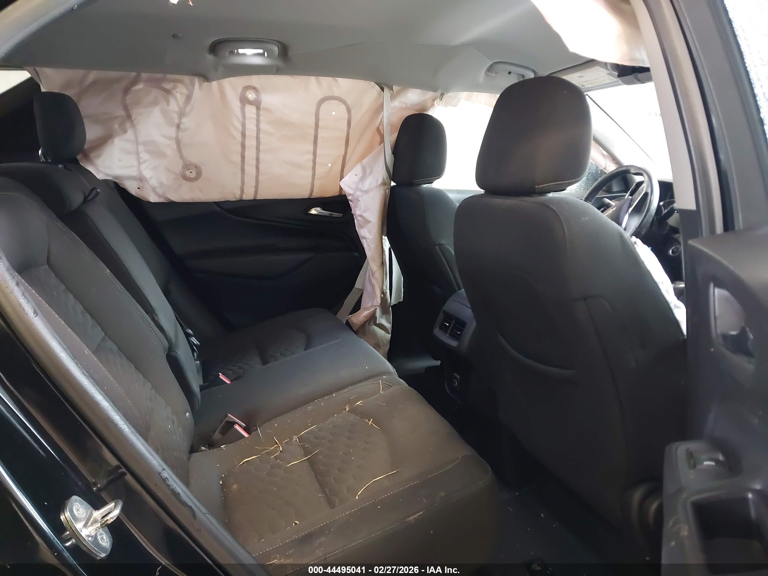 CHEVROLET EQUINOX image 8