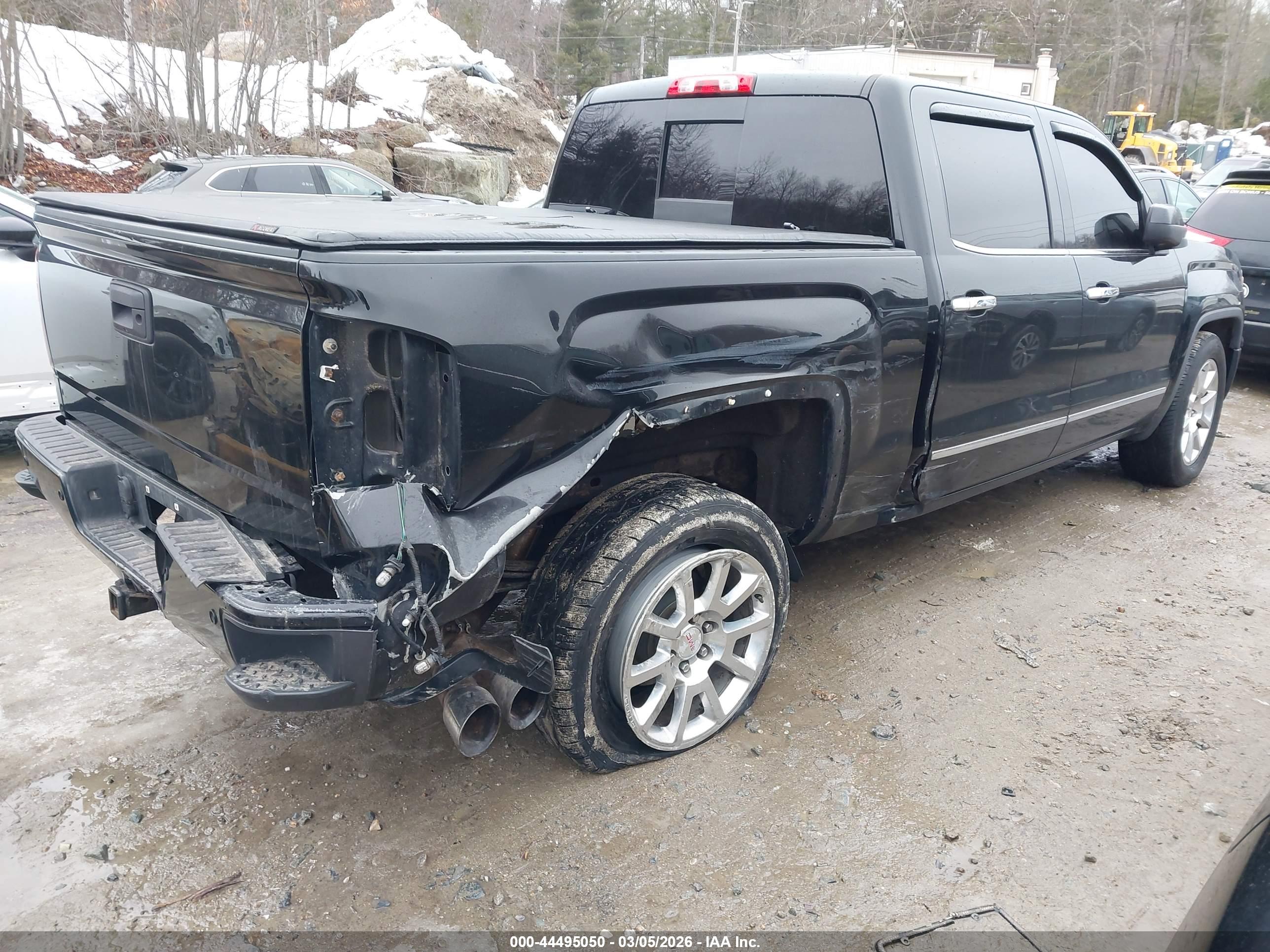 GMC SIERRA image 6