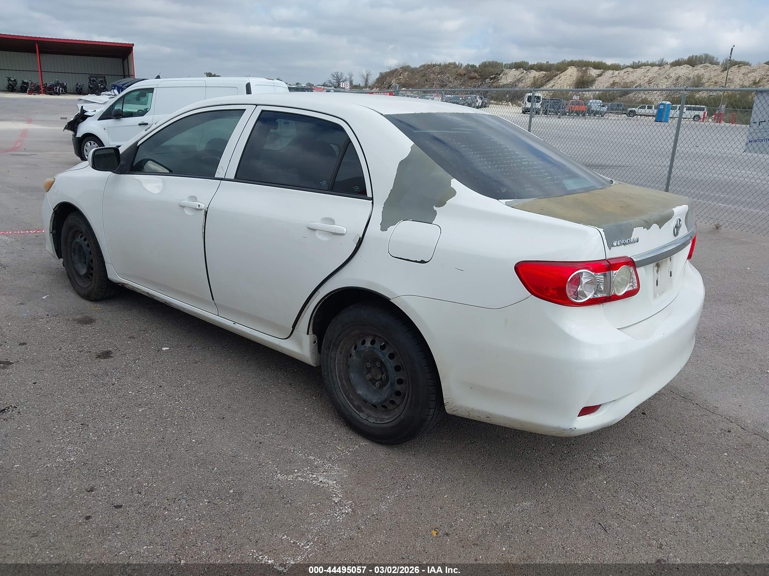 TOYOTA COROLLA image 3