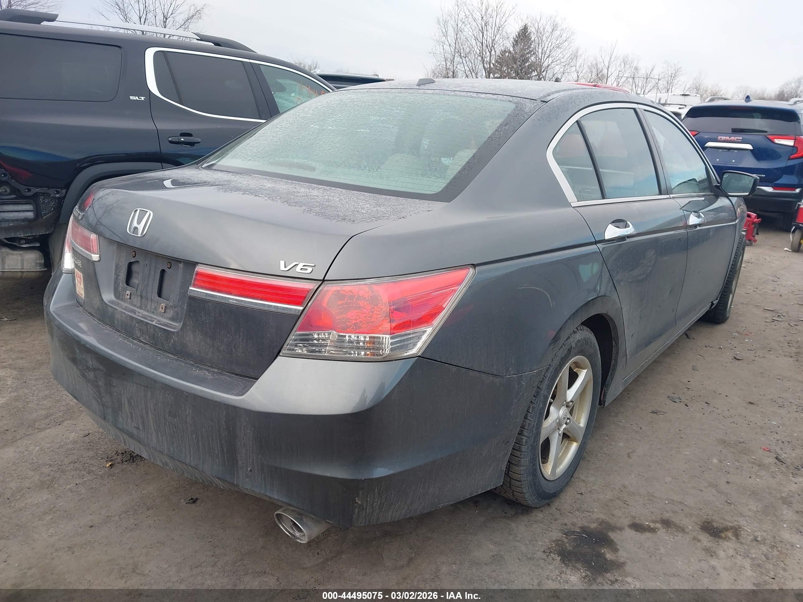 HONDA ACCORD image 4