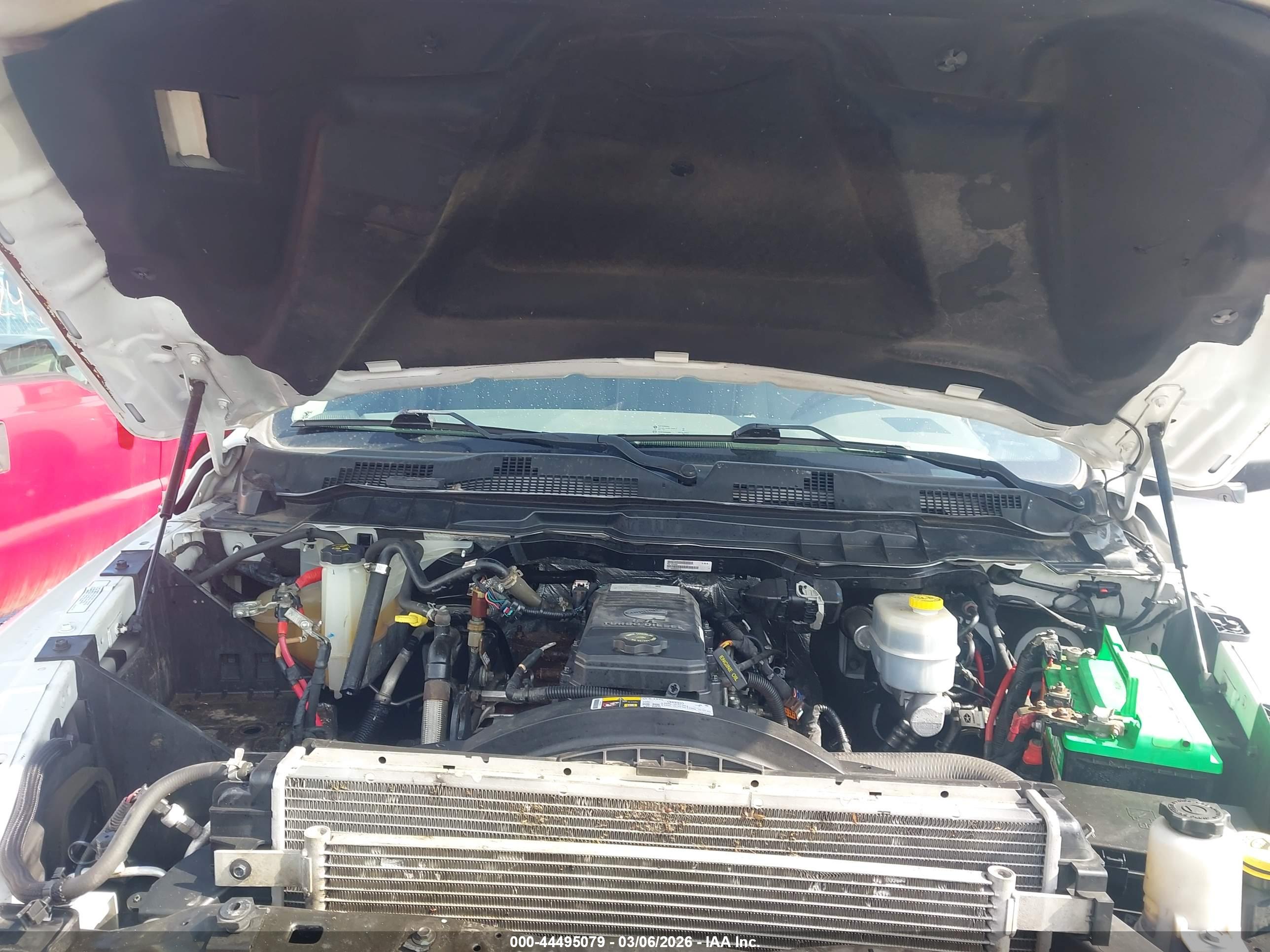 RAM 2500 image 10