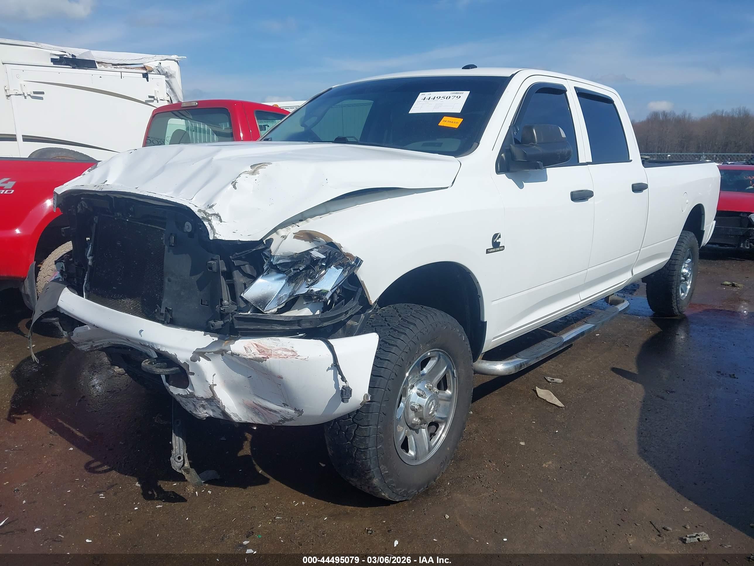 RAM 2500 image 2
