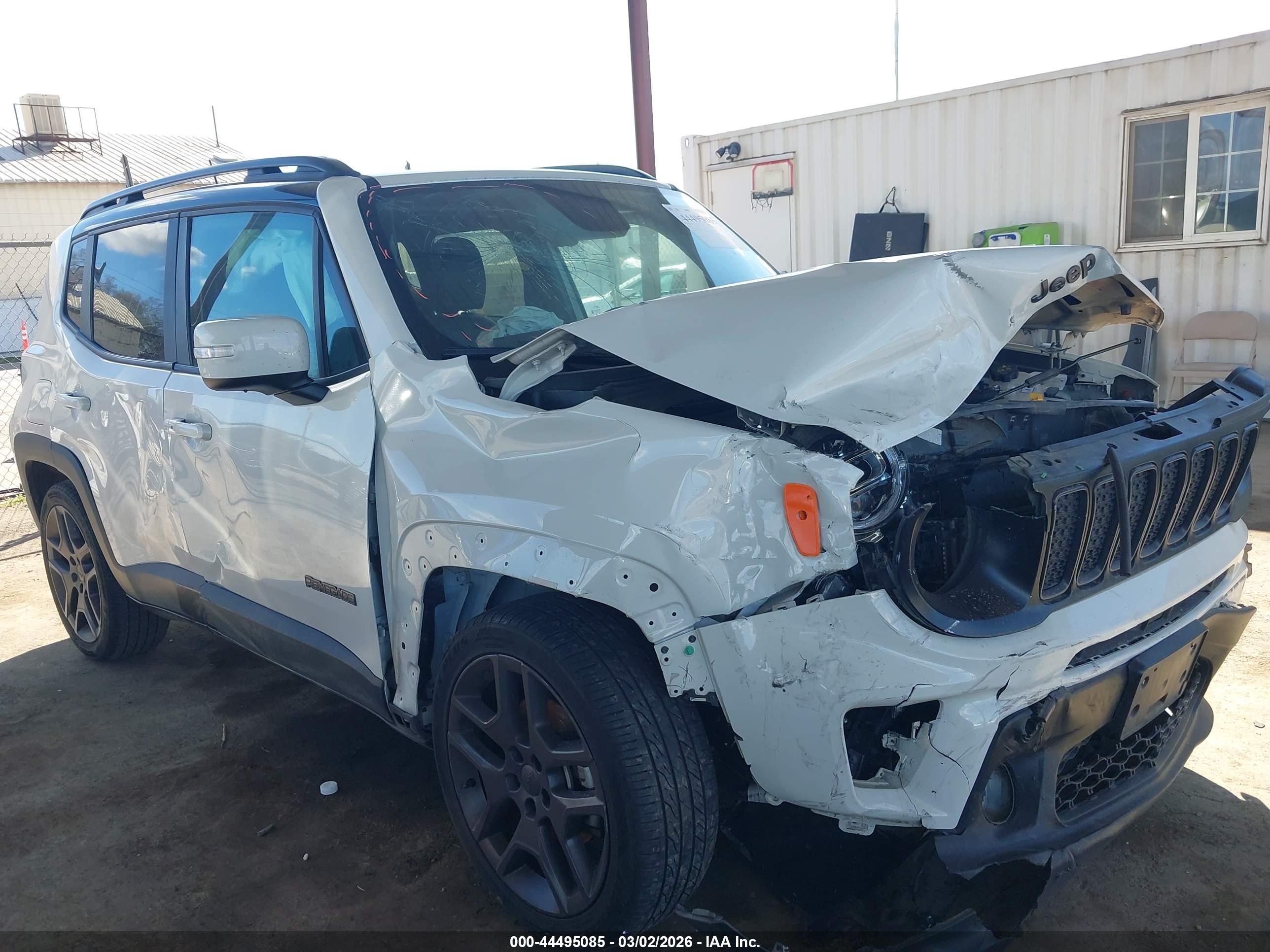JEEP RENEGADE image 6