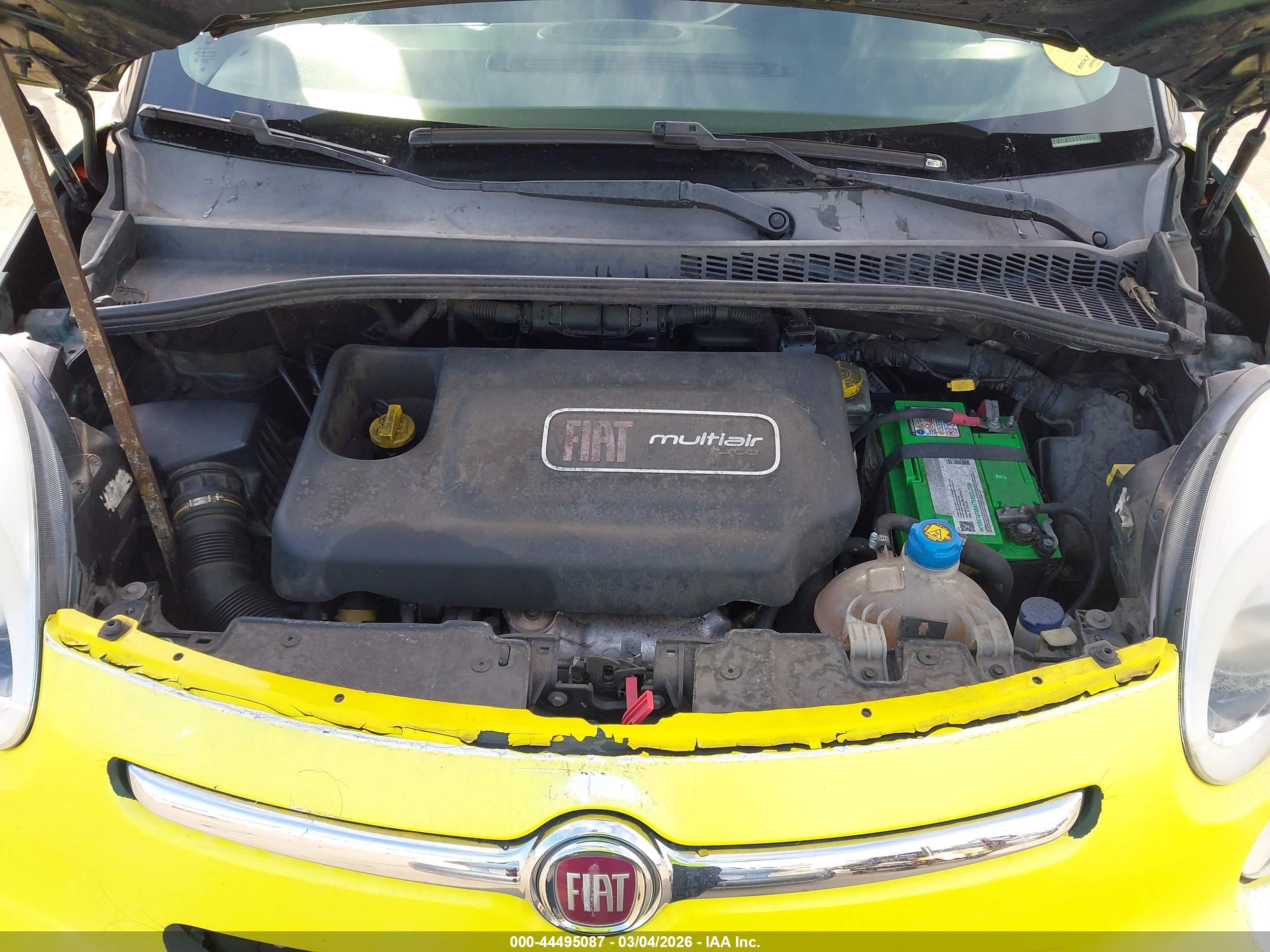 FIAT 500L image 10