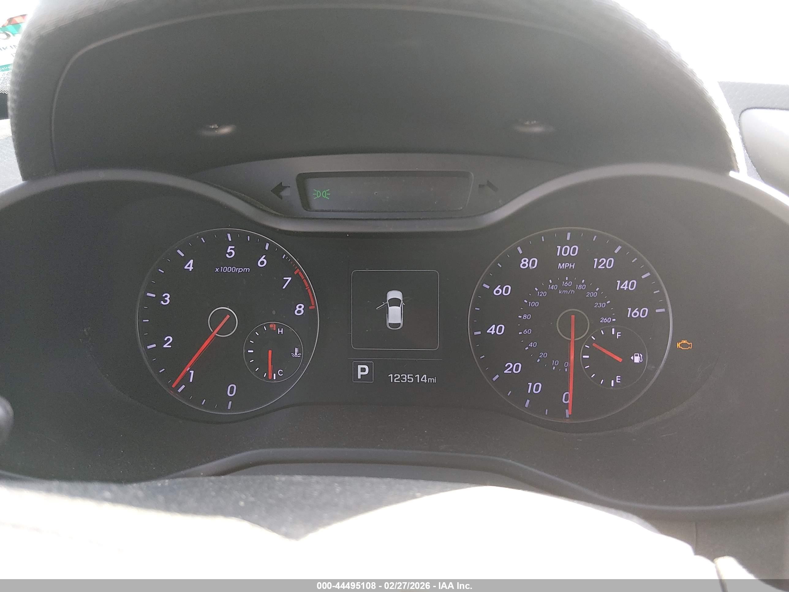 HYUNDAI VELOSTER image 7
