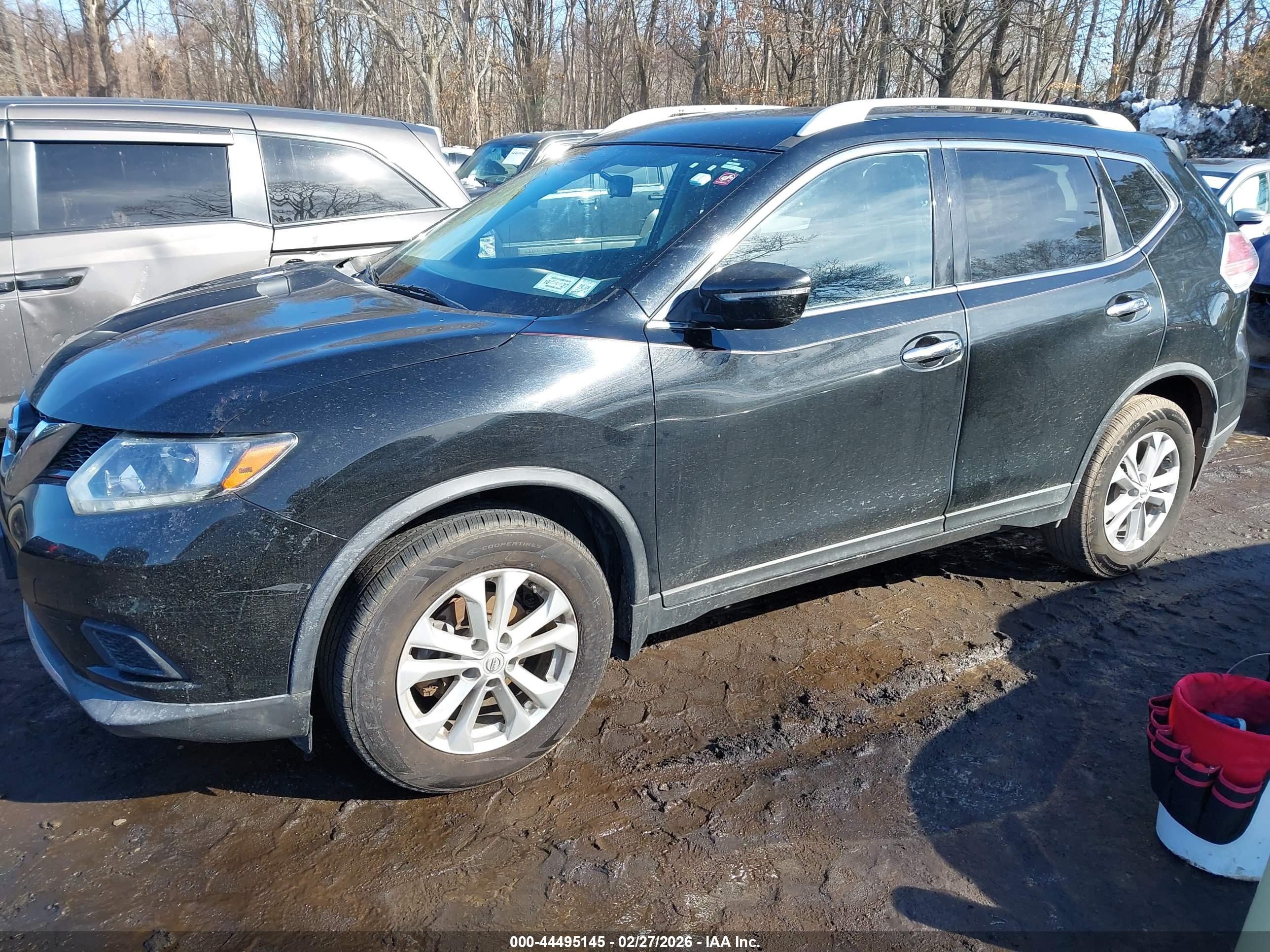 NISSAN ROGUE image 2