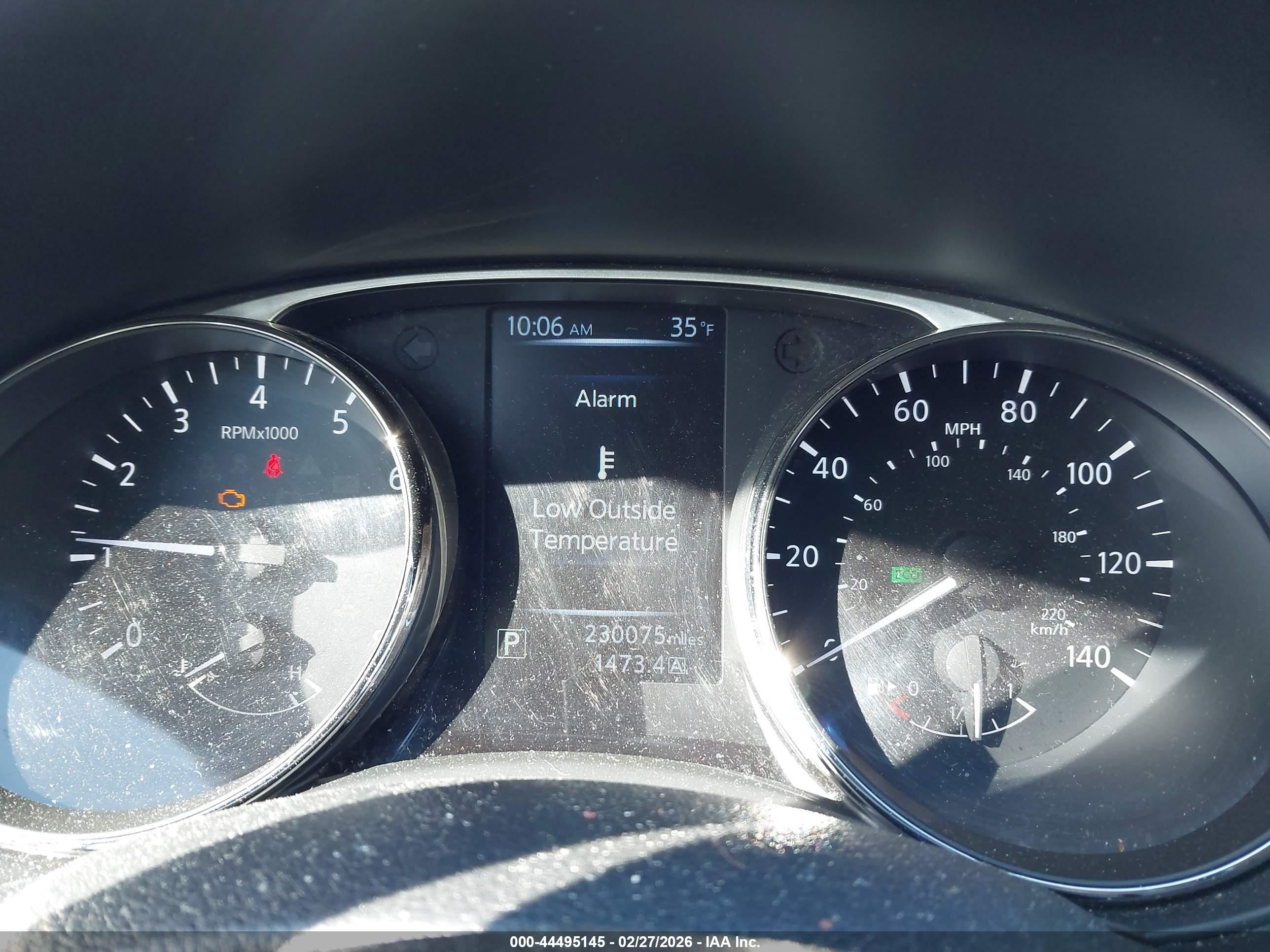 NISSAN ROGUE image 7