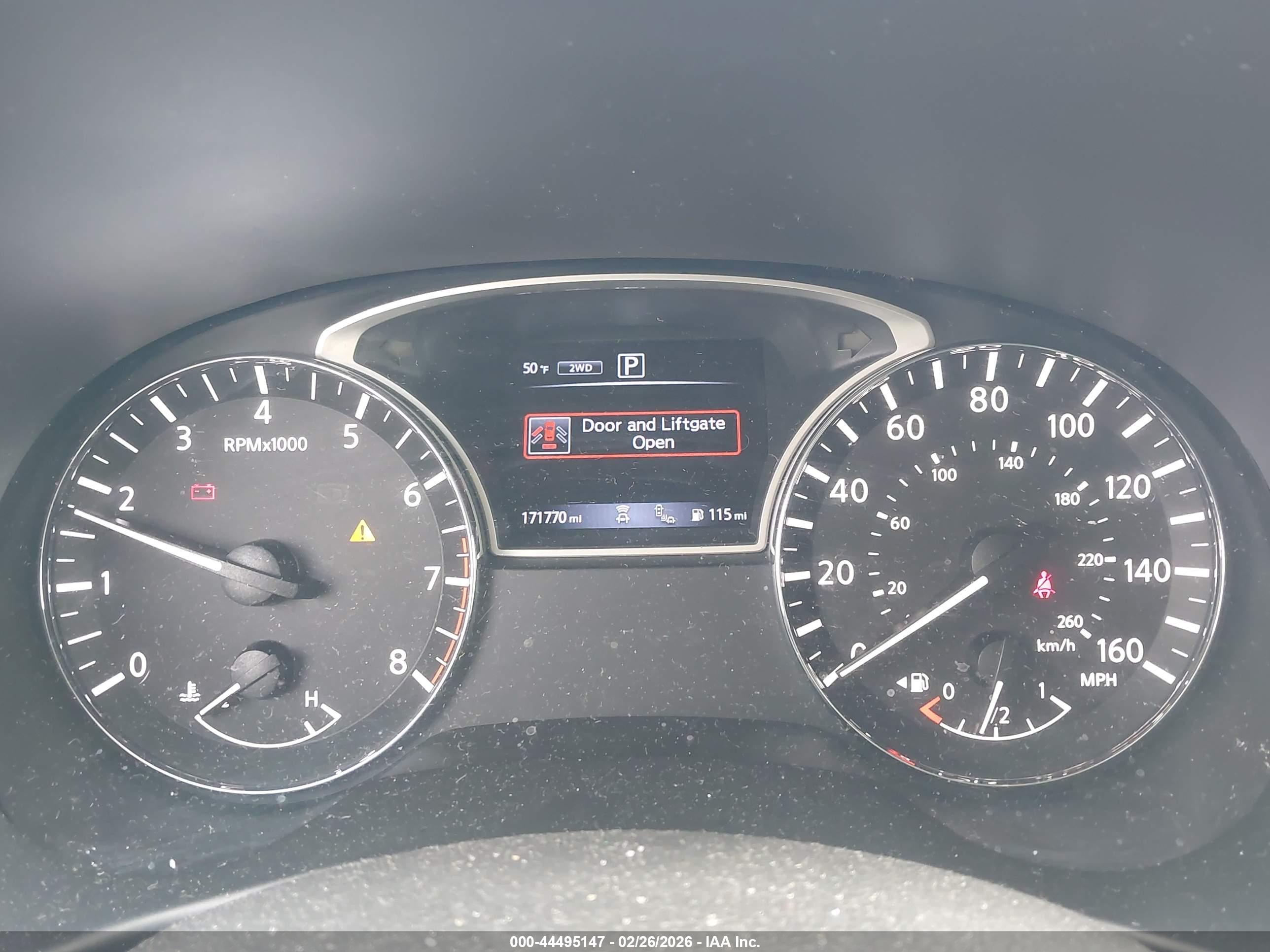 NISSAN PATHFINDER image 7