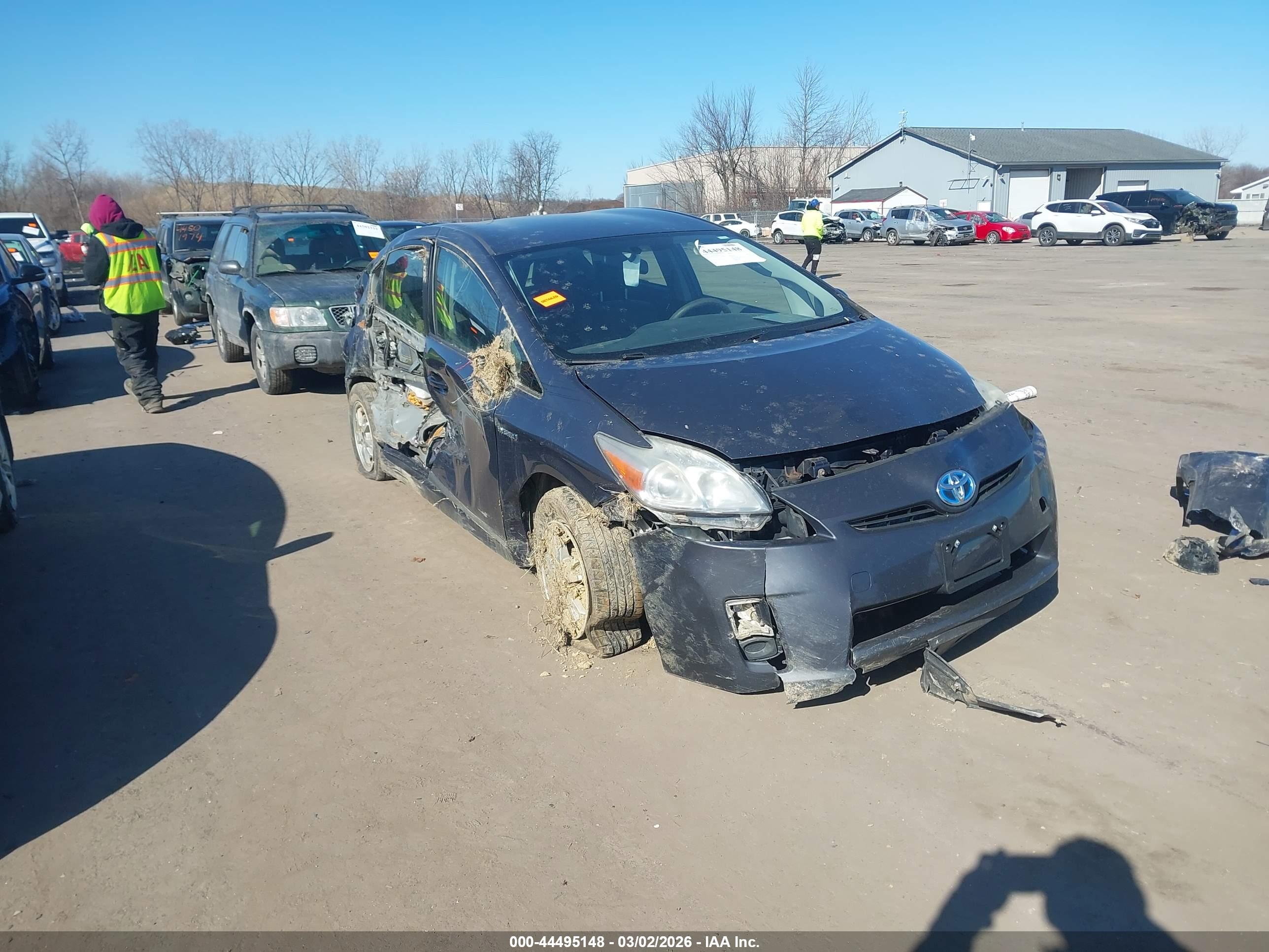 TOYOTA PRIUS image 6