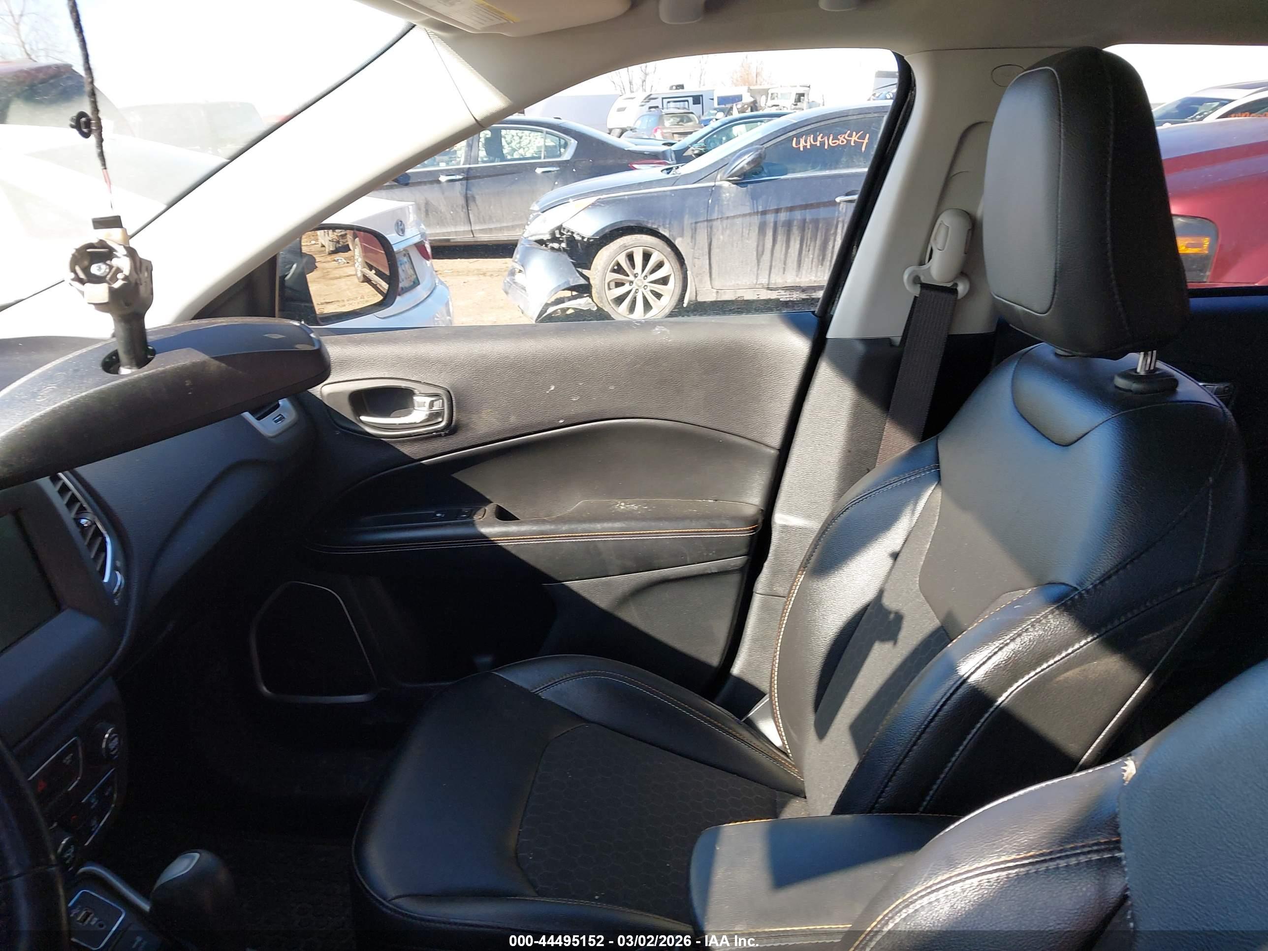 JEEP COMPASS image 5