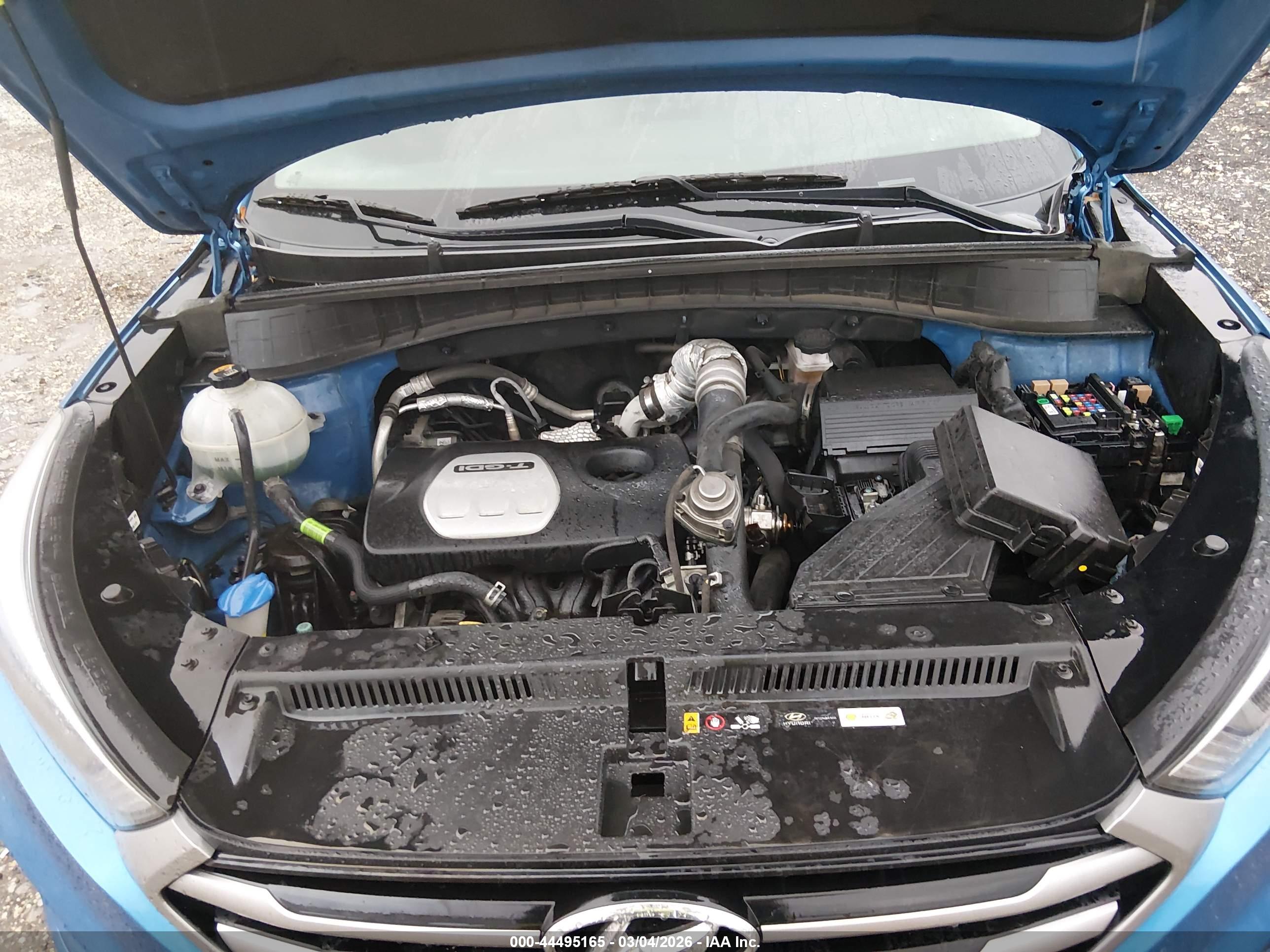 HYUNDAI TUCSON image 10
