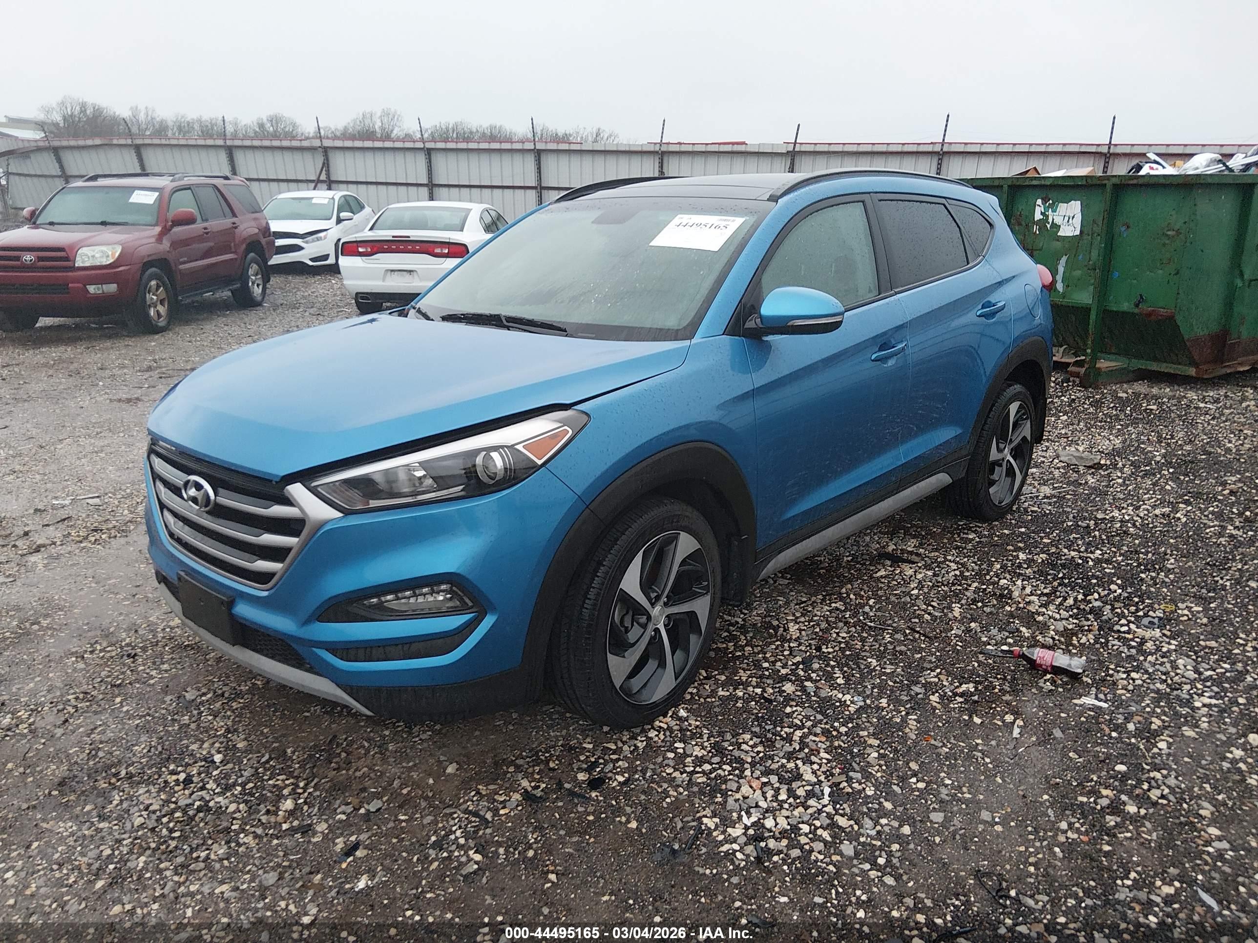 HYUNDAI TUCSON image 2