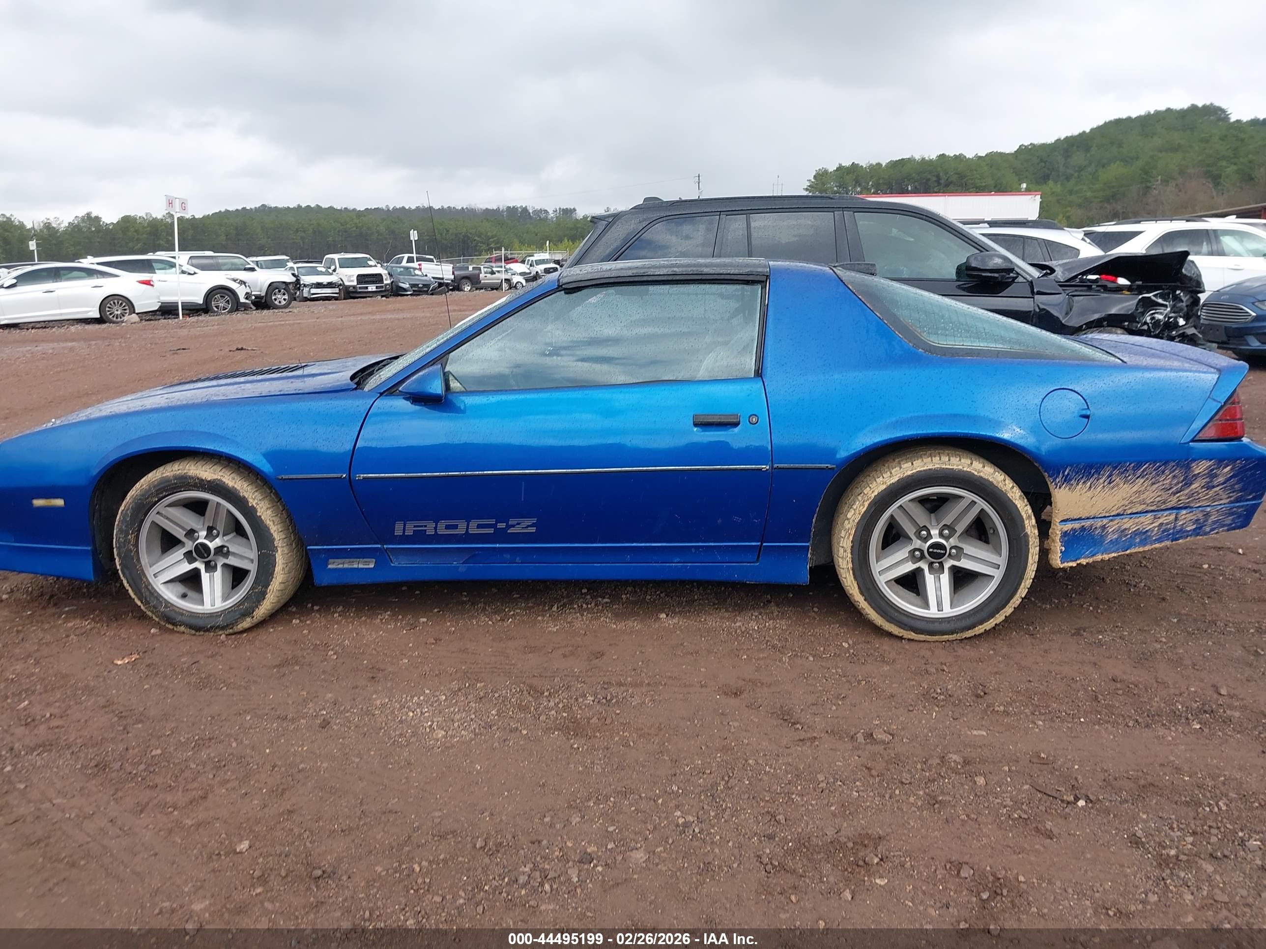 CHEVROLET CAMARO image 6