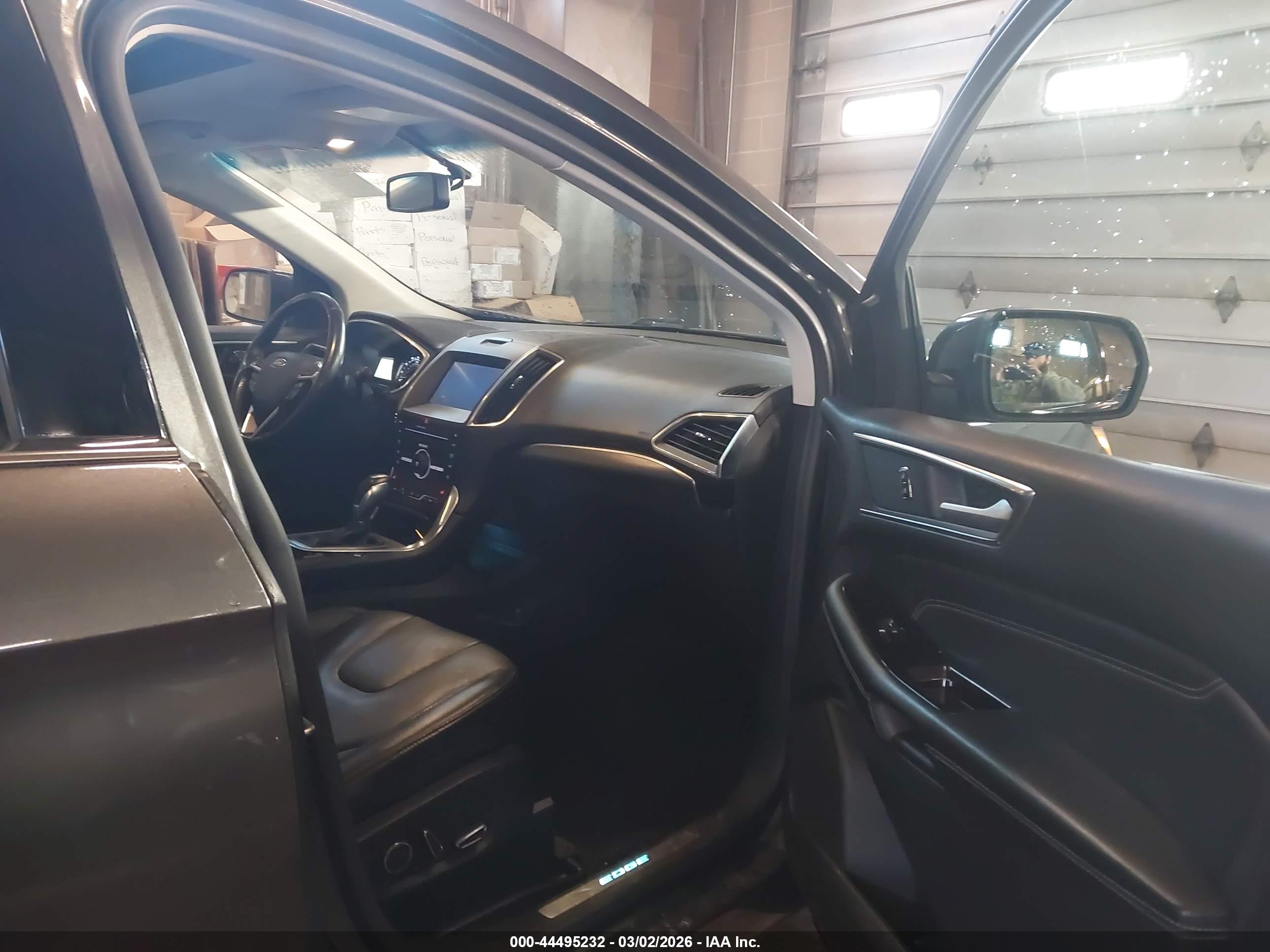FORD EDGE image 5