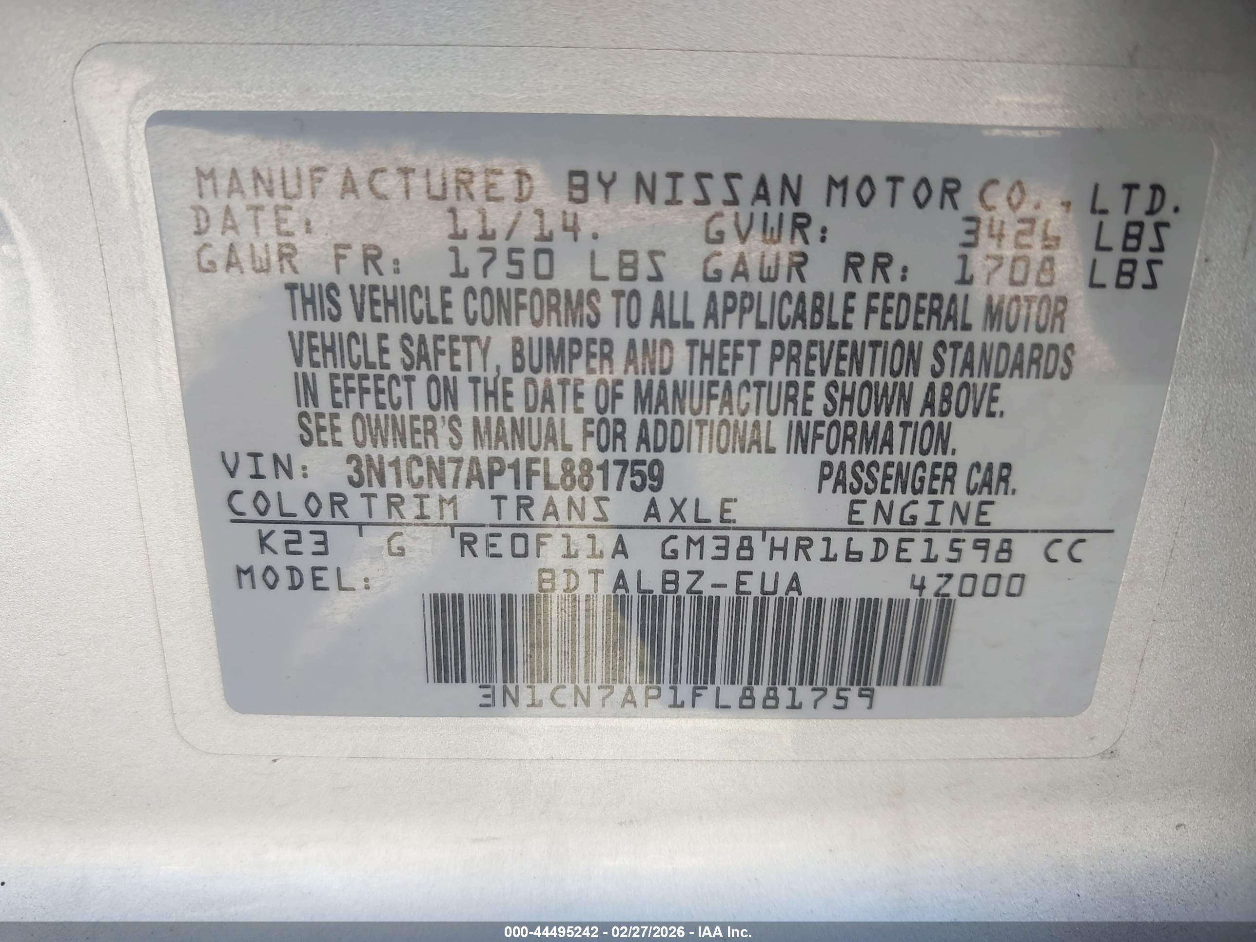 NISSAN VERSA image 9