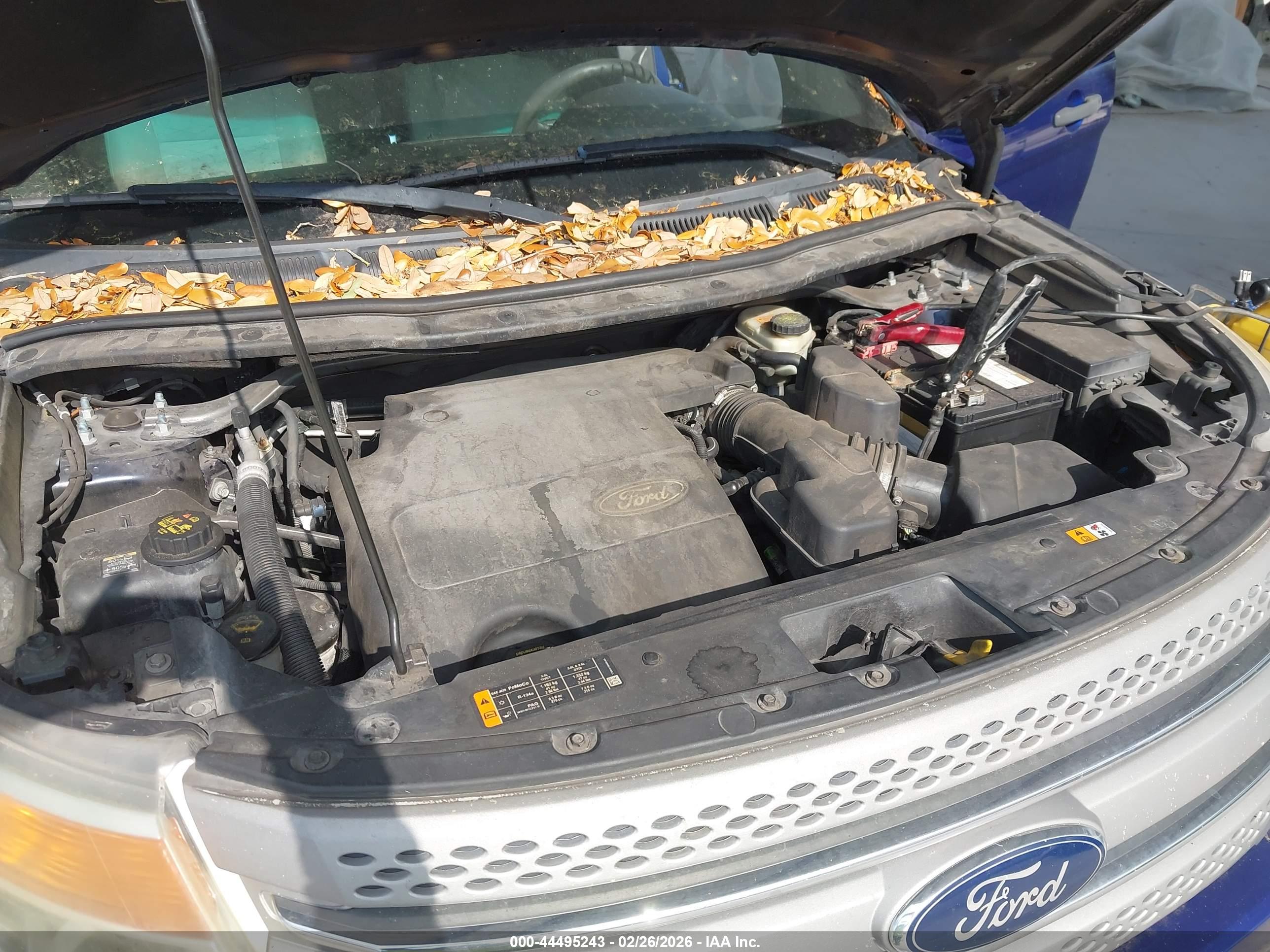 FORD EXPLORER image 10