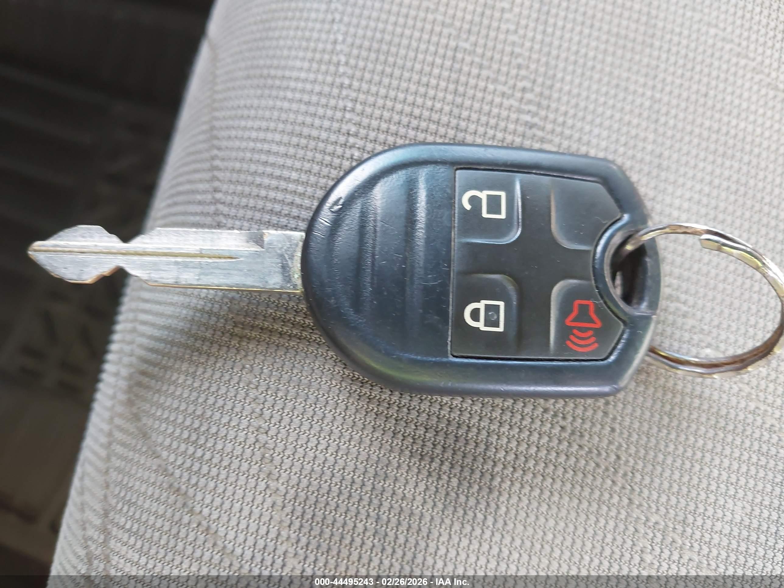 FORD EXPLORER image 11