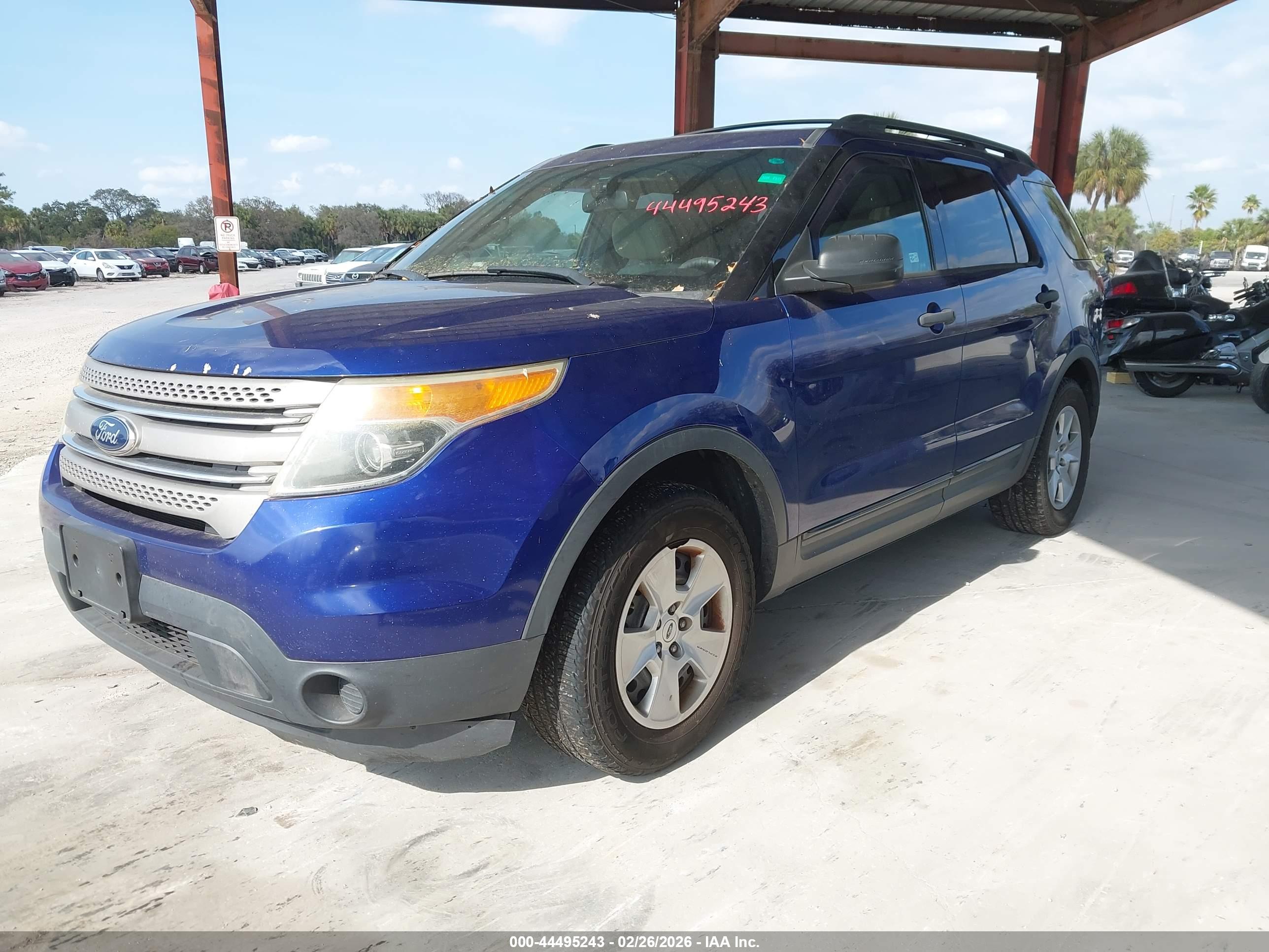 FORD EXPLORER image 2