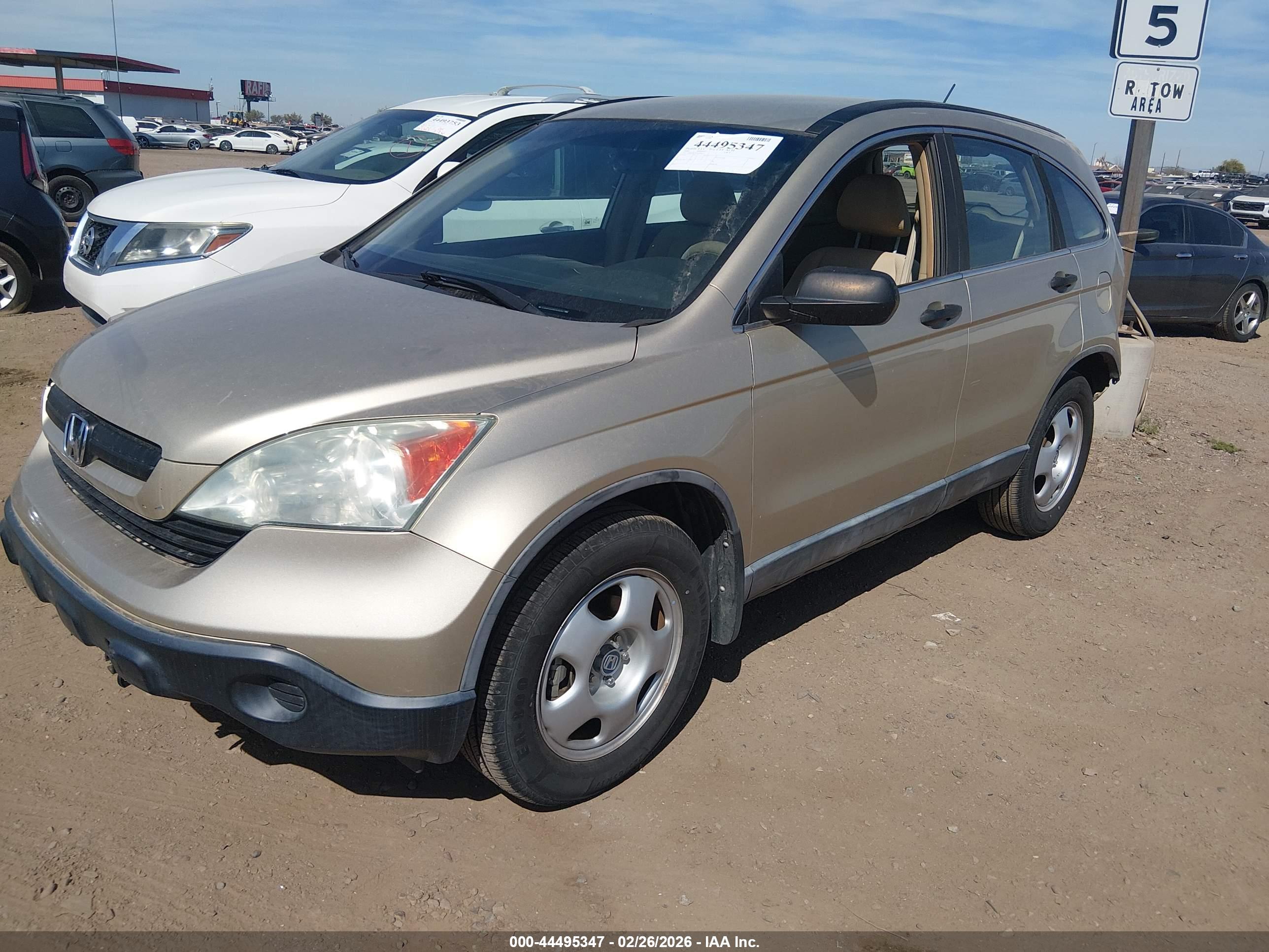 HONDA CR-V image 2