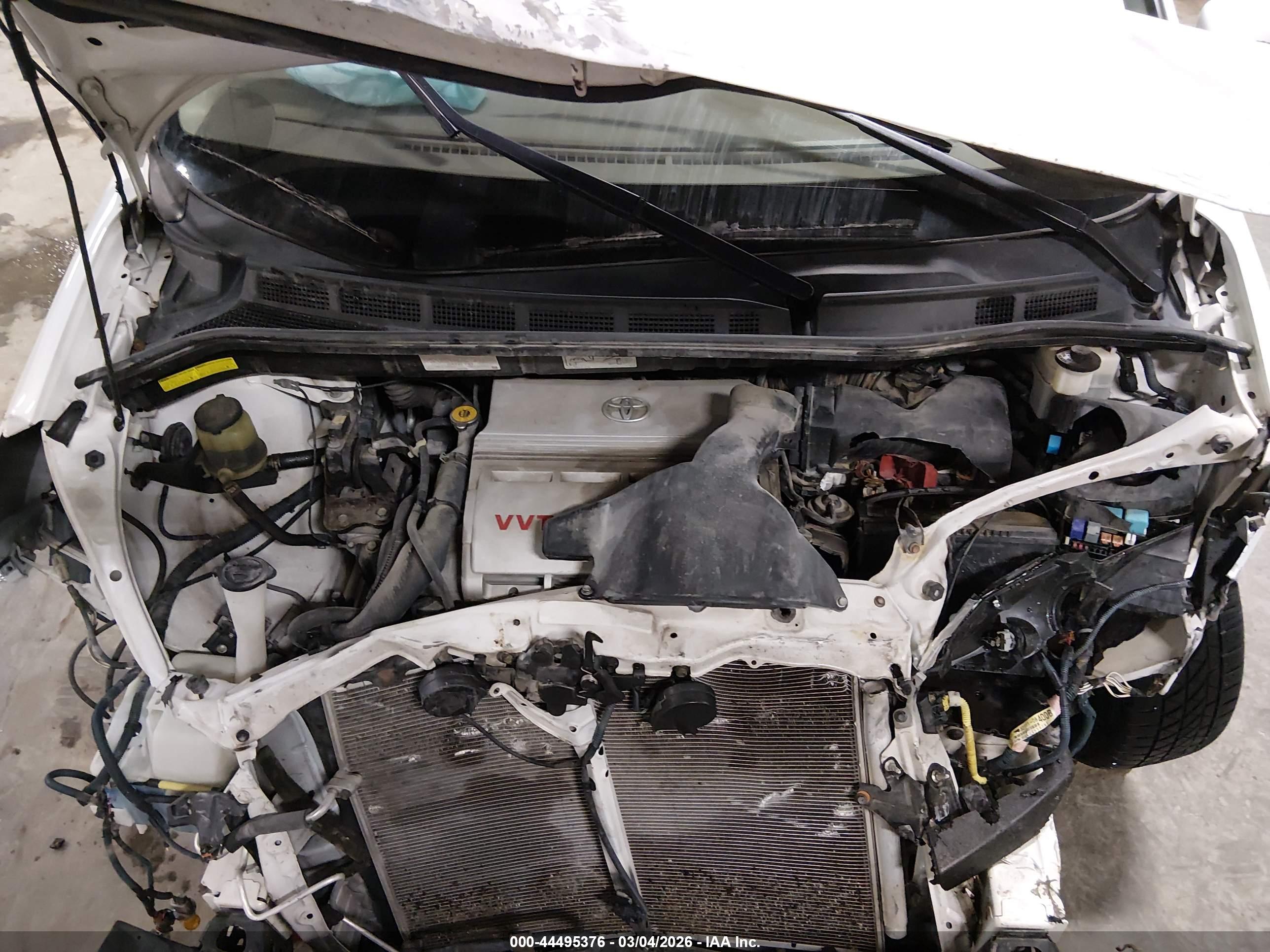TOYOTA SIENNA image 10