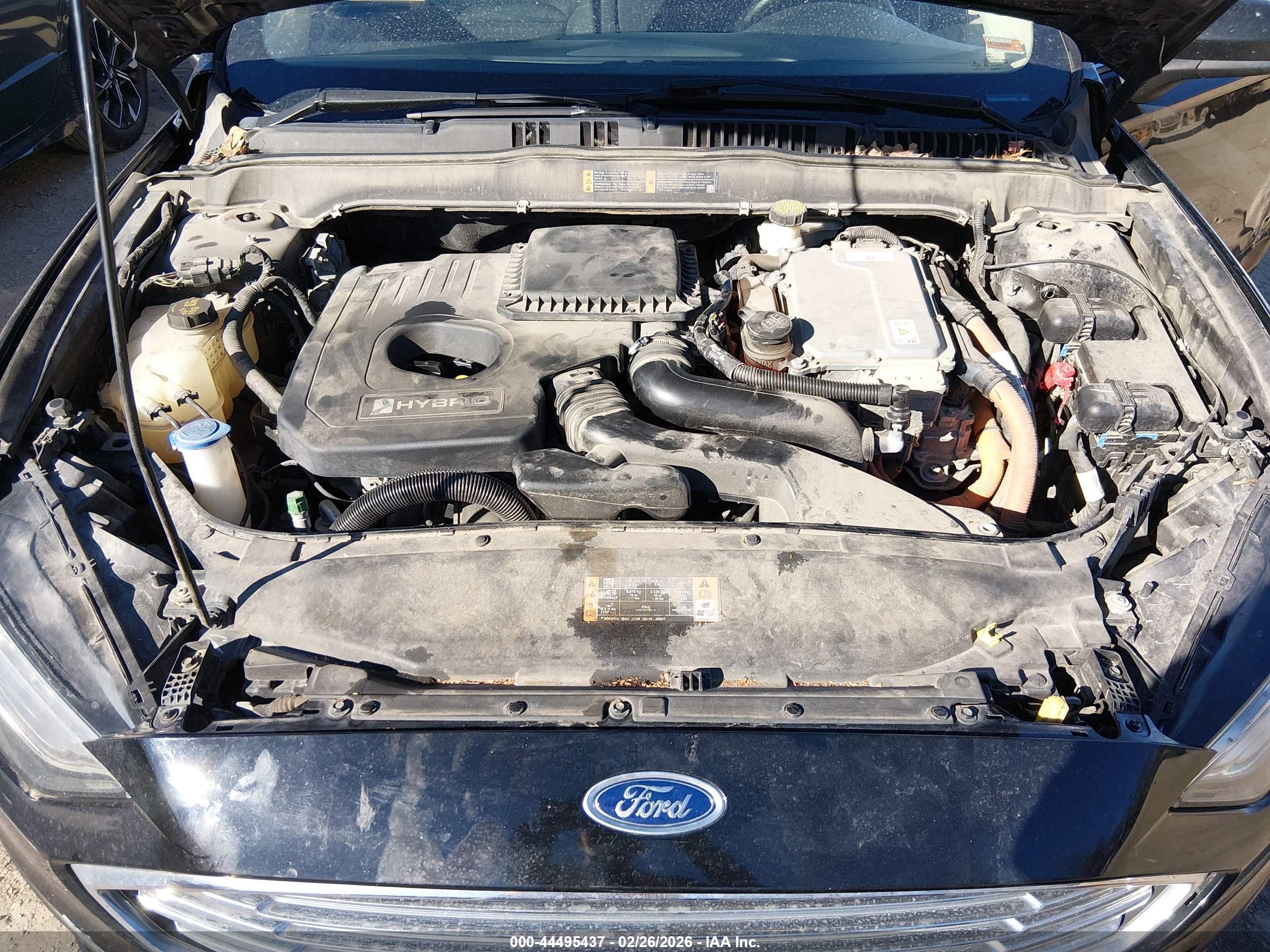 FORD FUSION image 10