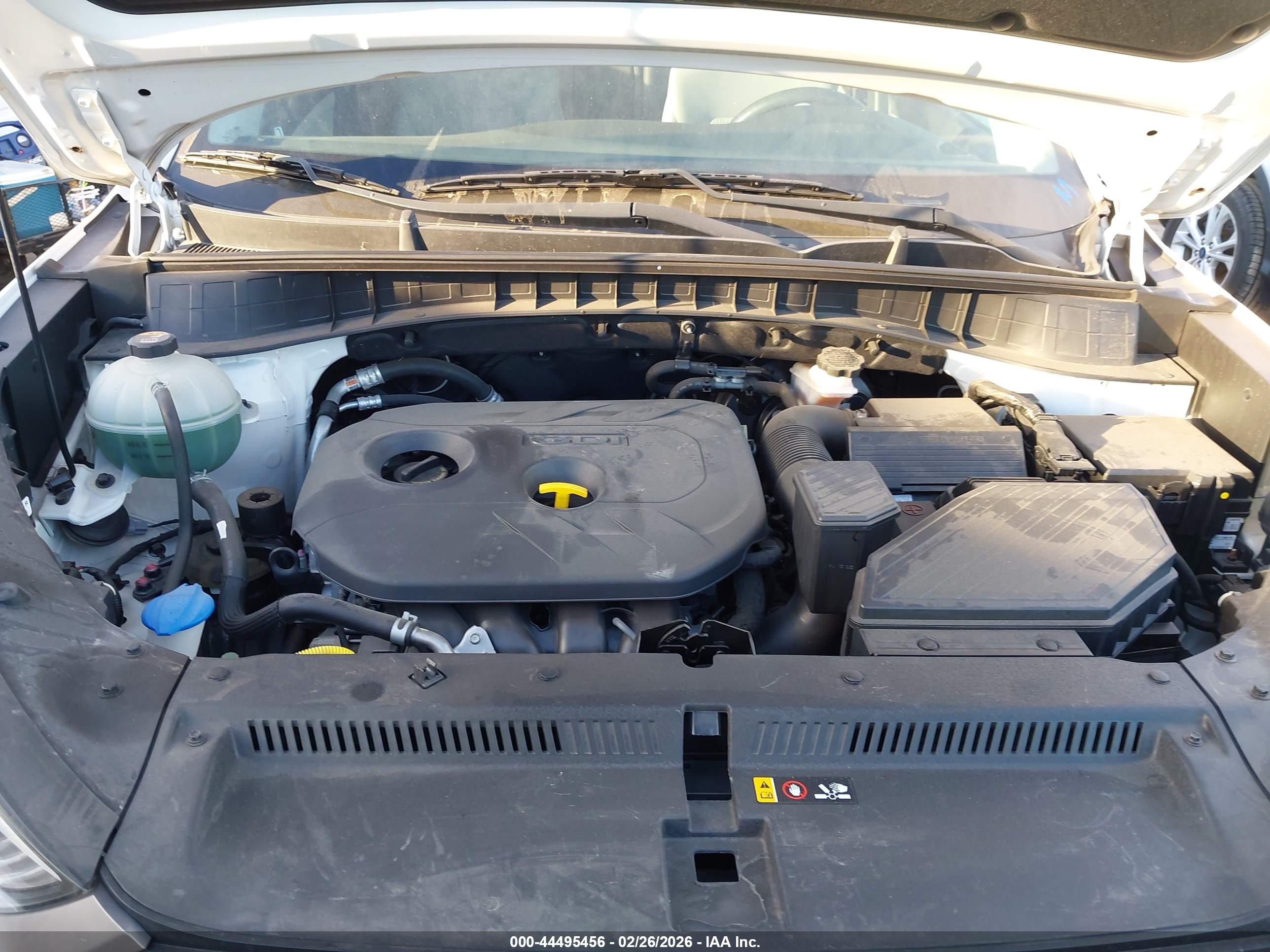 HYUNDAI TUCSON image 10