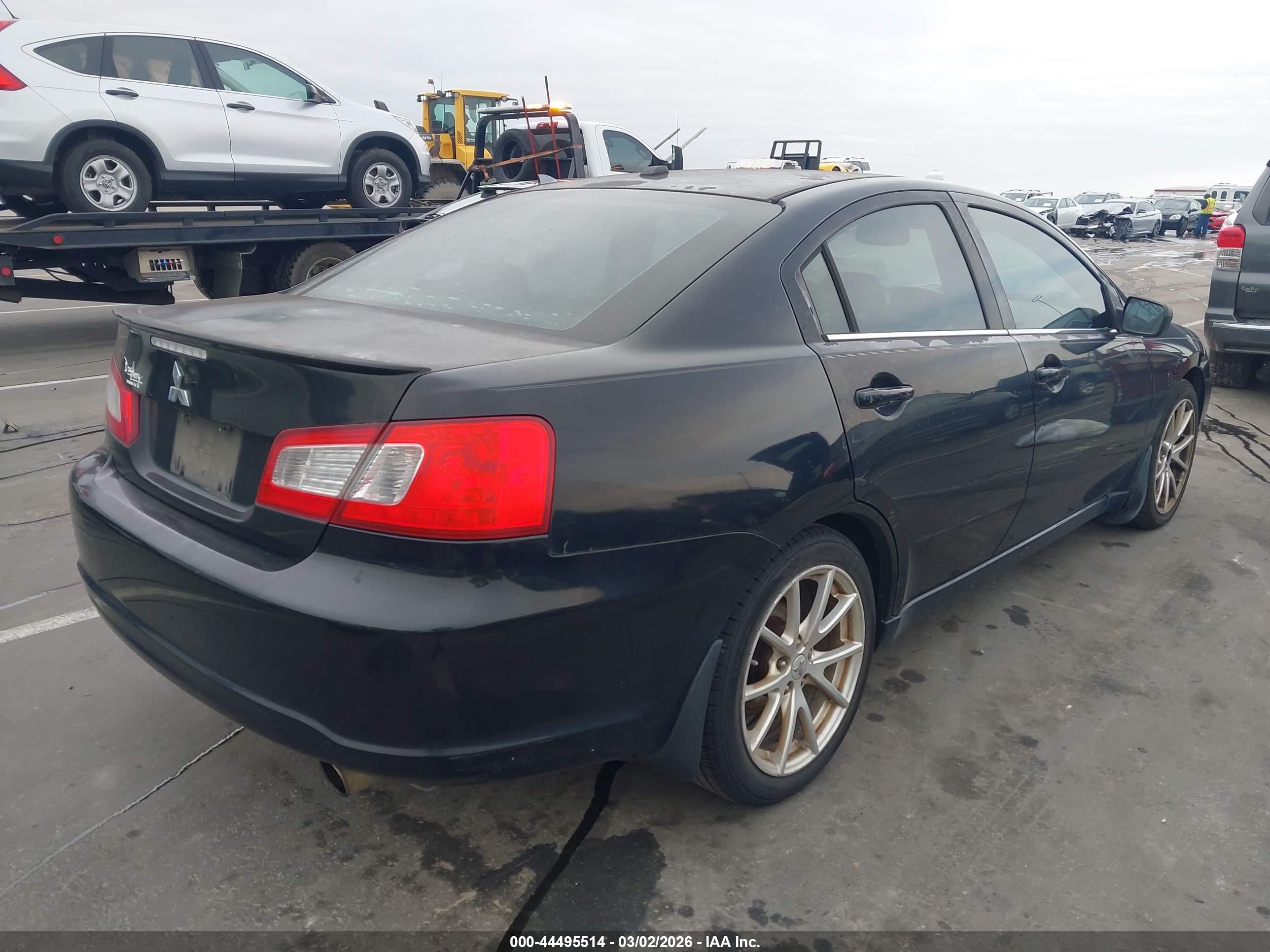 MITSUBISHI GALANT image 4