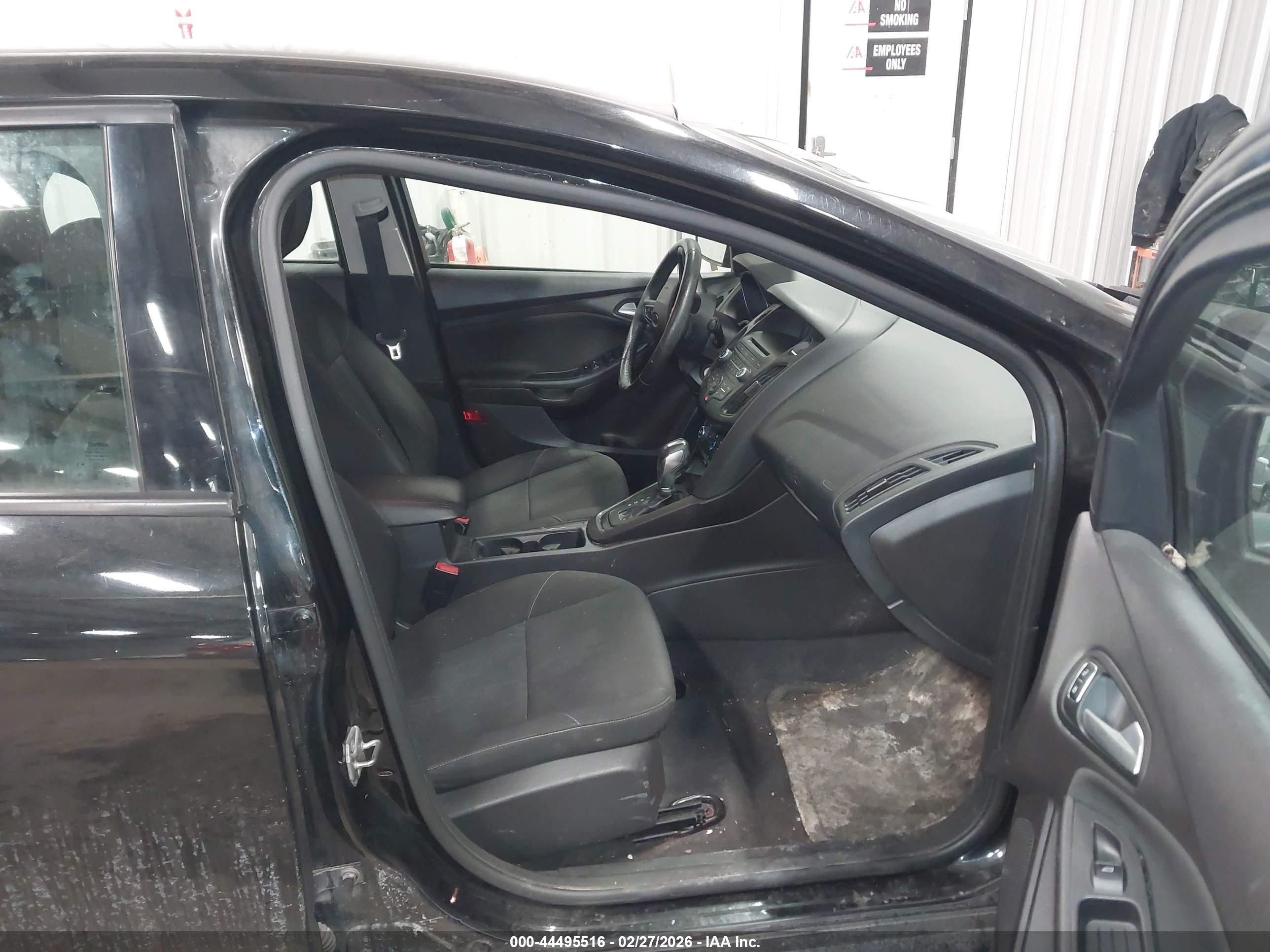 FORD FOCUS image 5