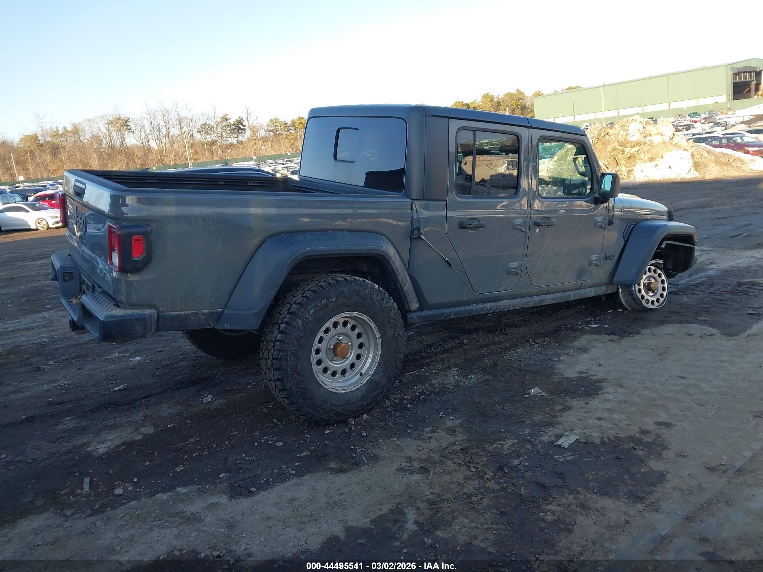 JEEP GLADIATOR image 4