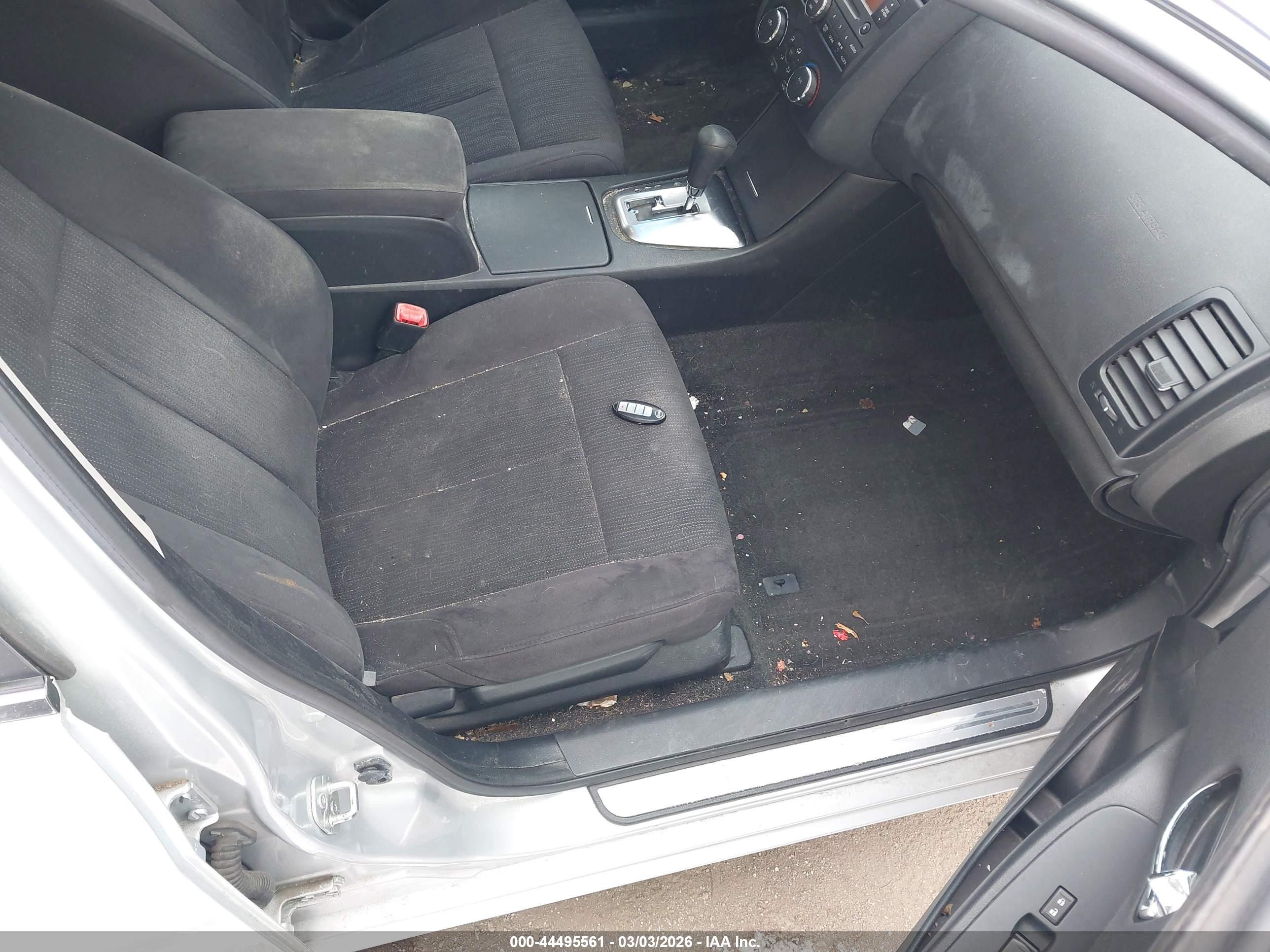 NISSAN ALTIMA image 5