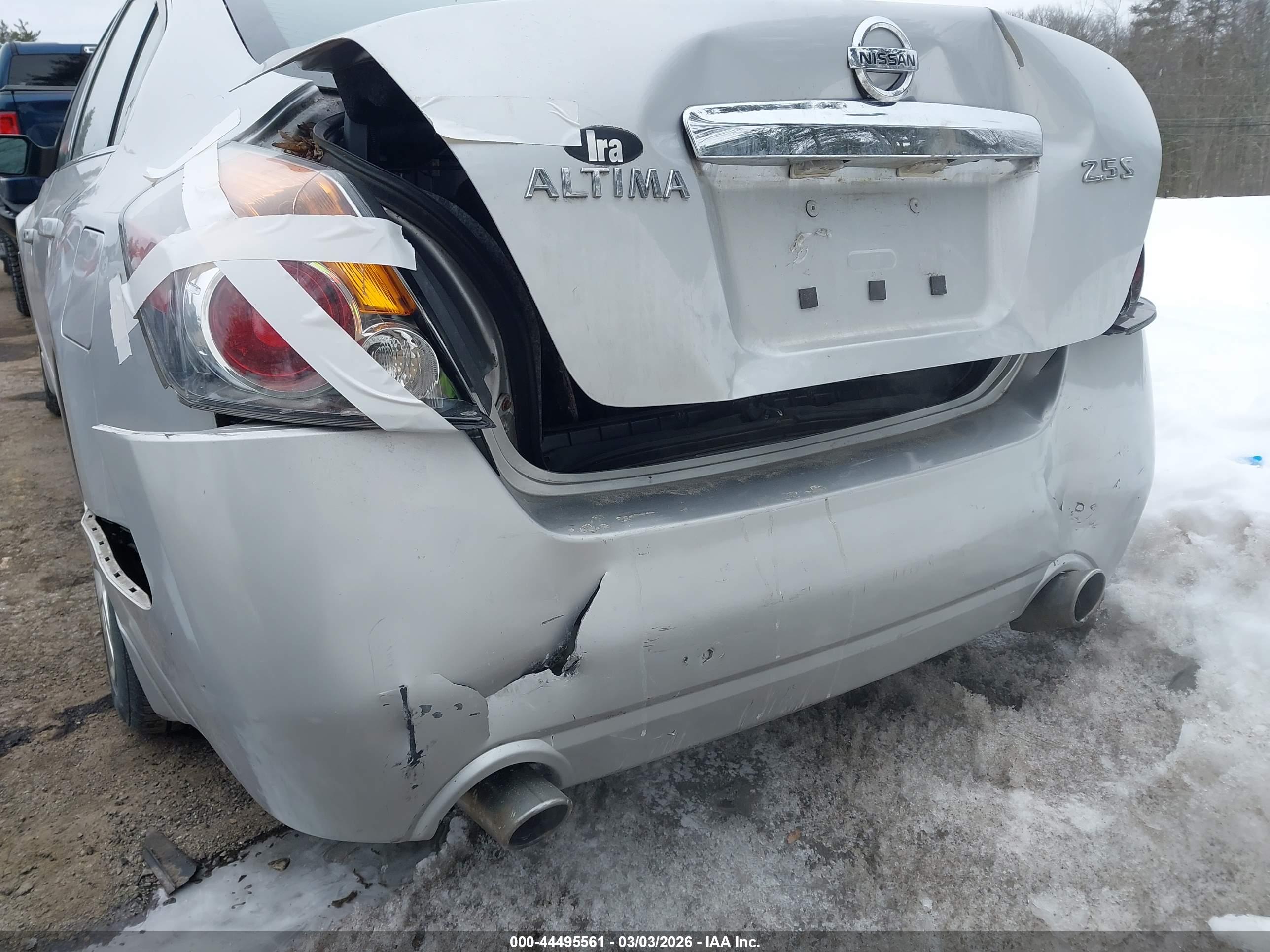 NISSAN ALTIMA image 6