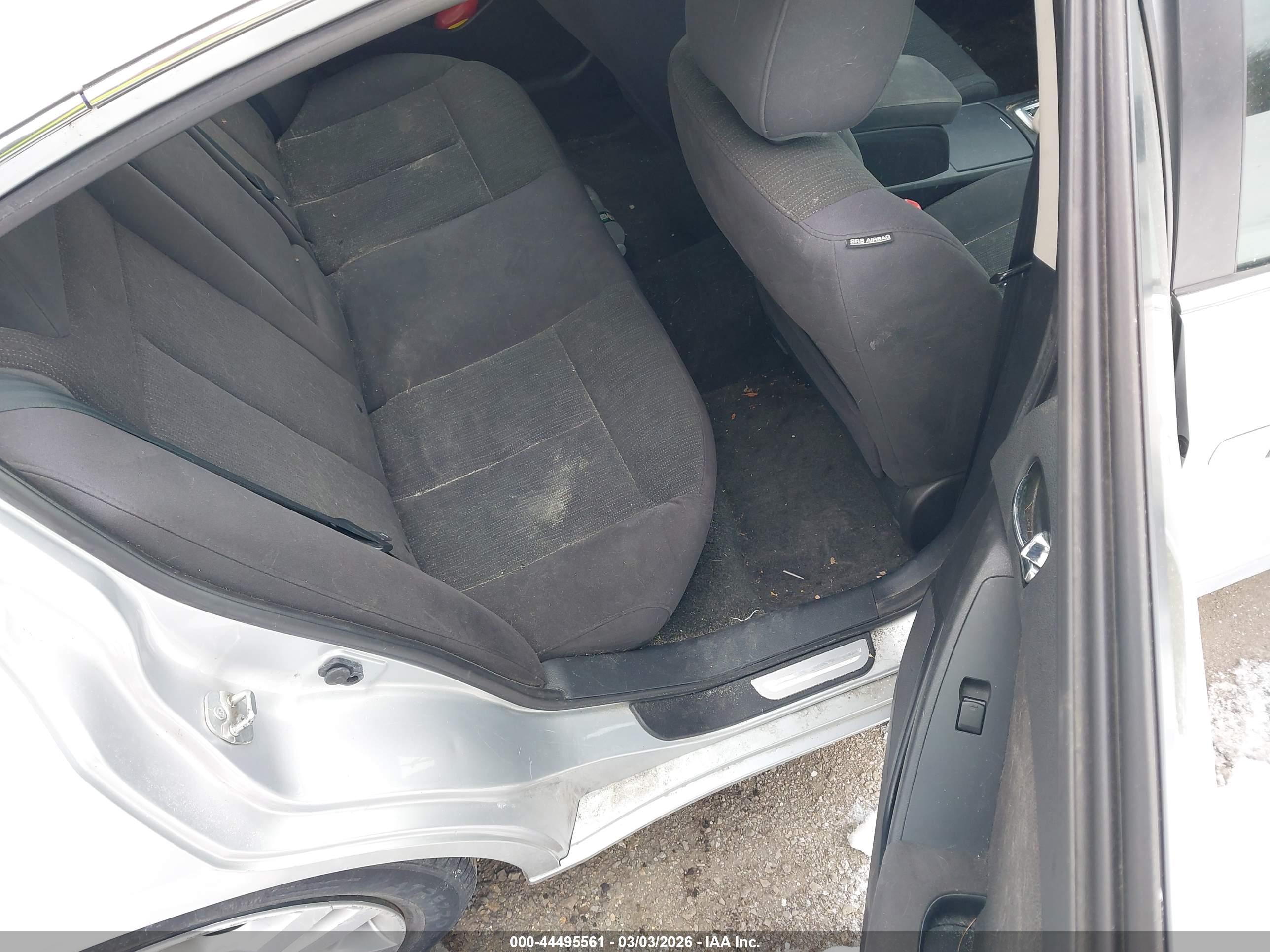 NISSAN ALTIMA image 8