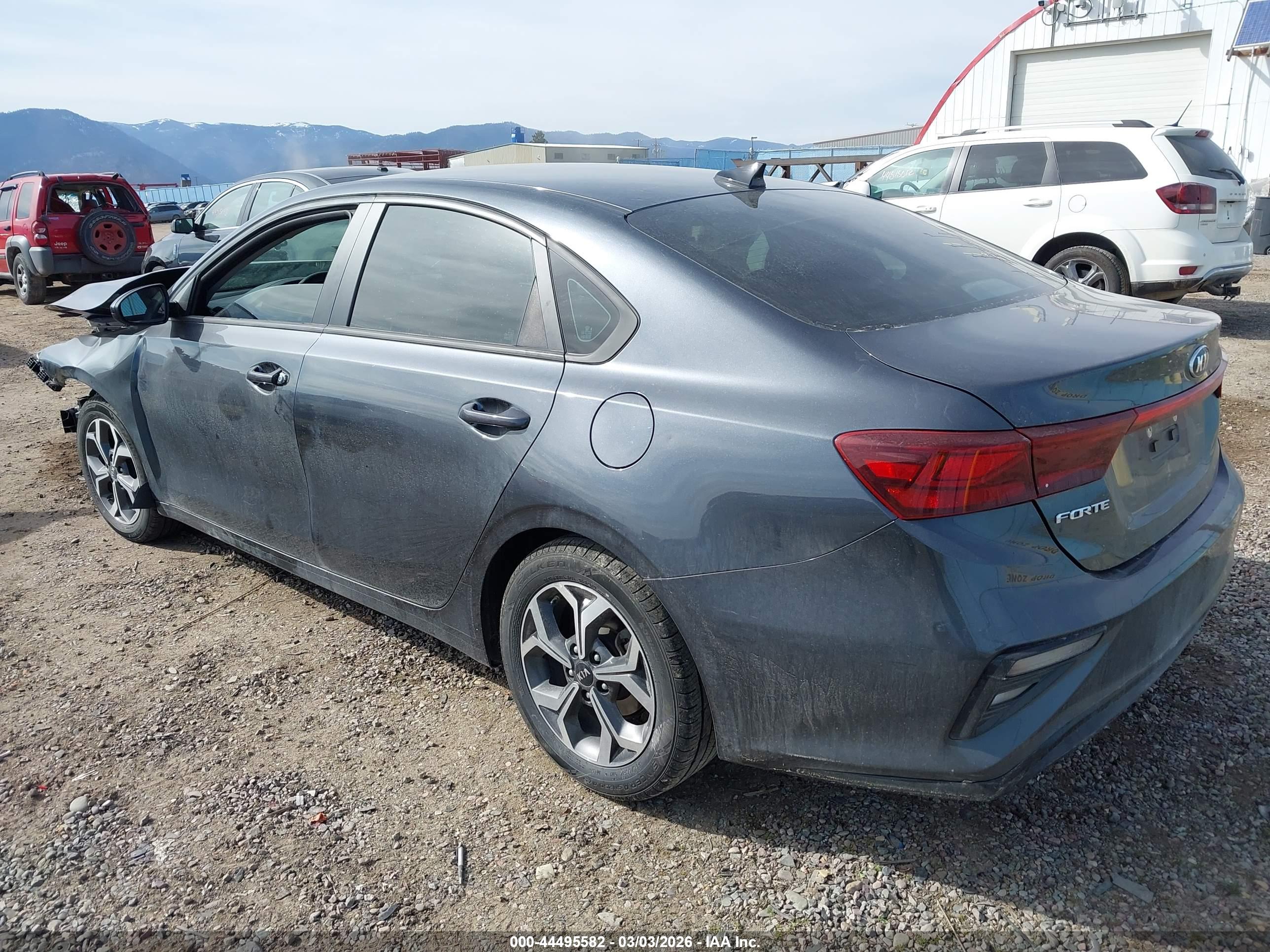 KIA FORTE image 3