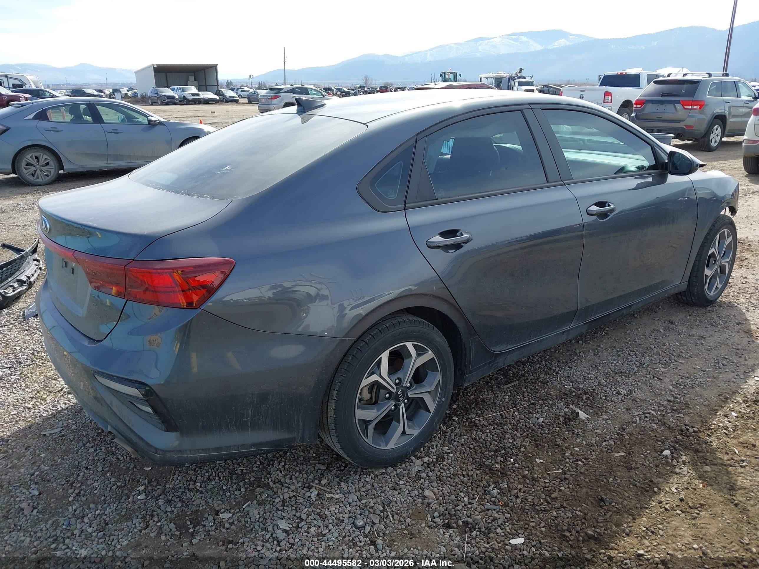 KIA FORTE image 4